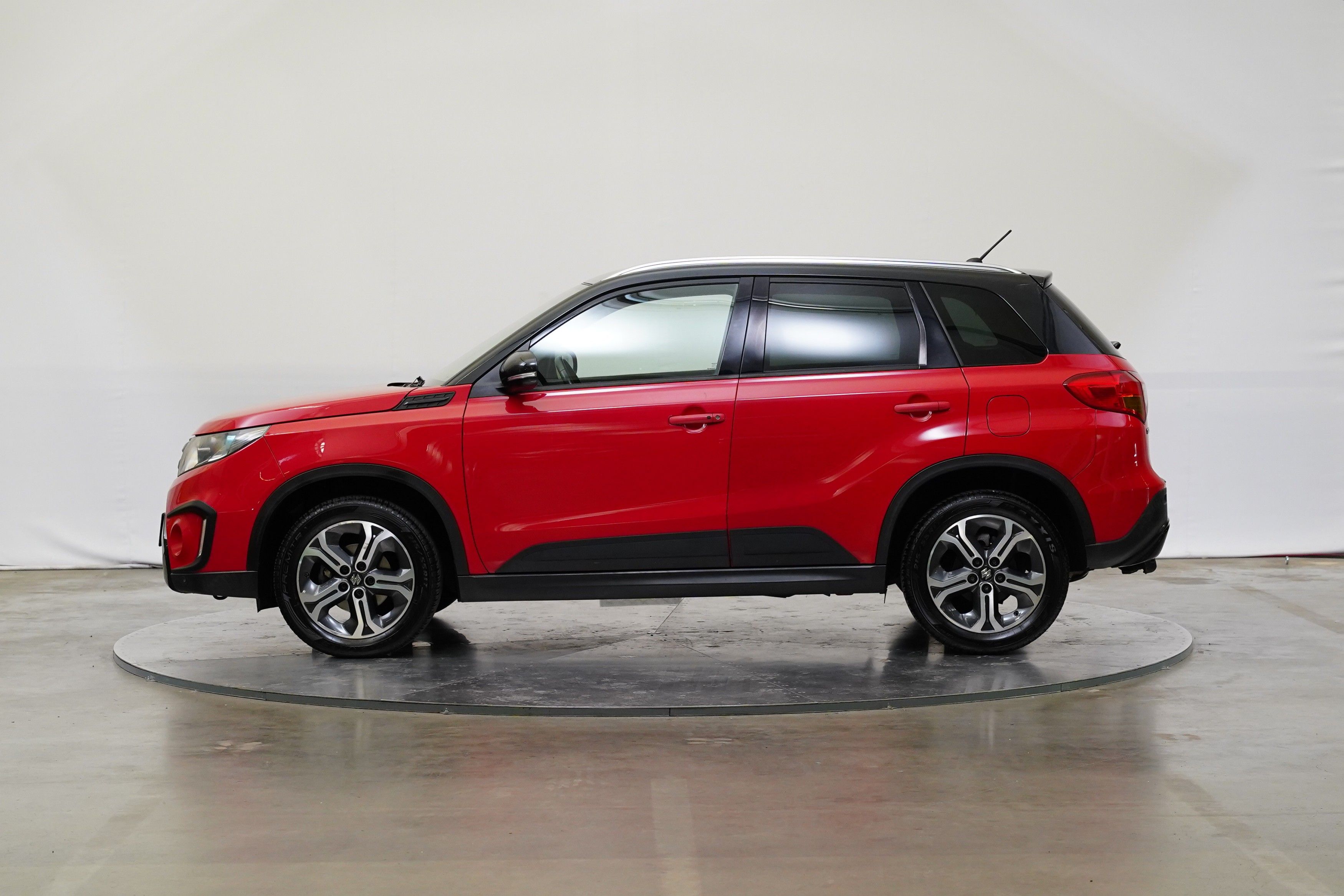 Suzuki Vitara, 1.6 VVT 88 kW Comfort - fotka 3