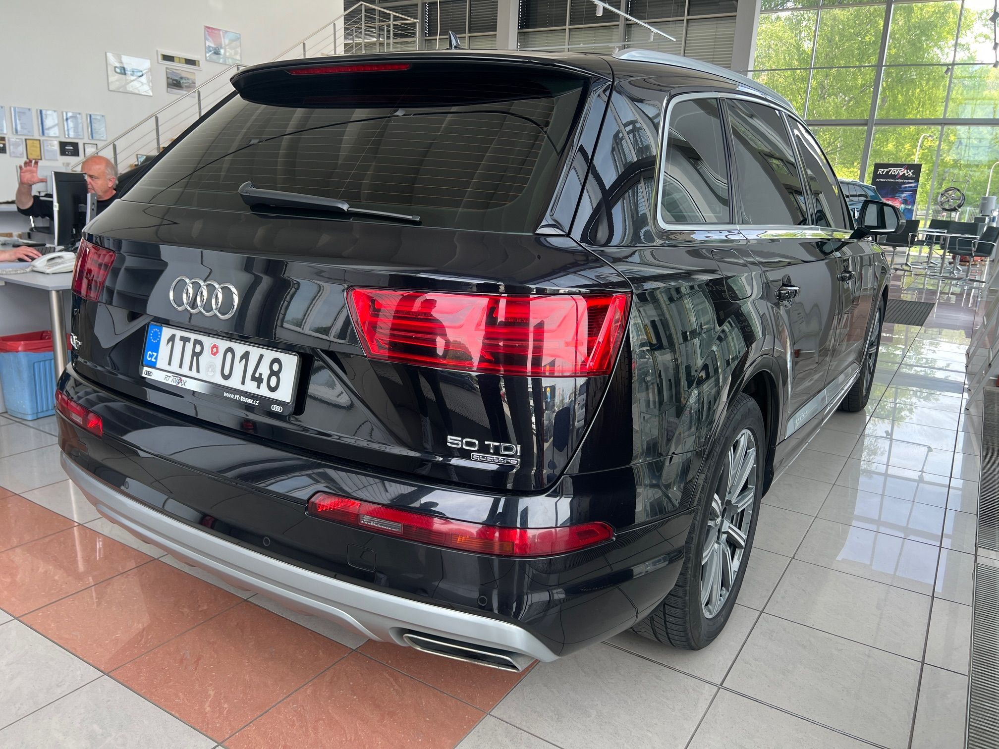 Audi Q7, S-line  50TDI 210kW - fotka 3