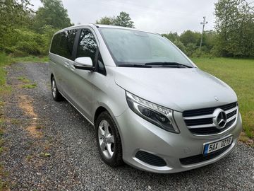 V 220 D L