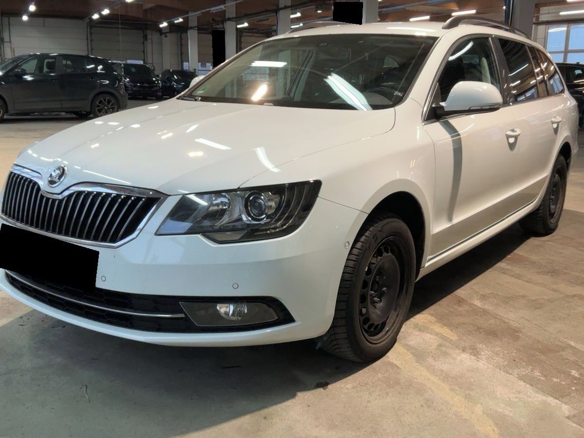 Škoda Superb, 2.0 Tdi 125 KůŽE DSG BI-XENONY