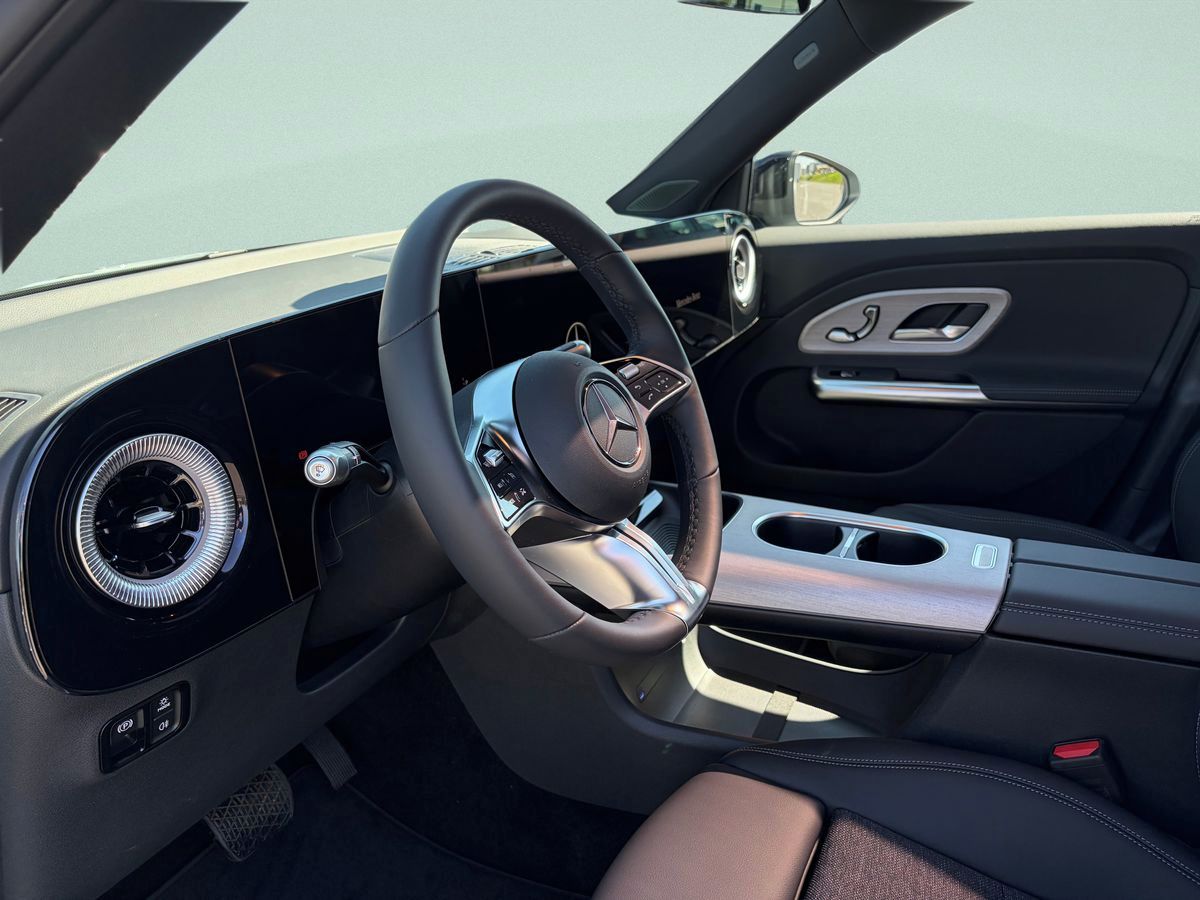 Mercedes-Benz GLB, 250+  EQ - fotka 6