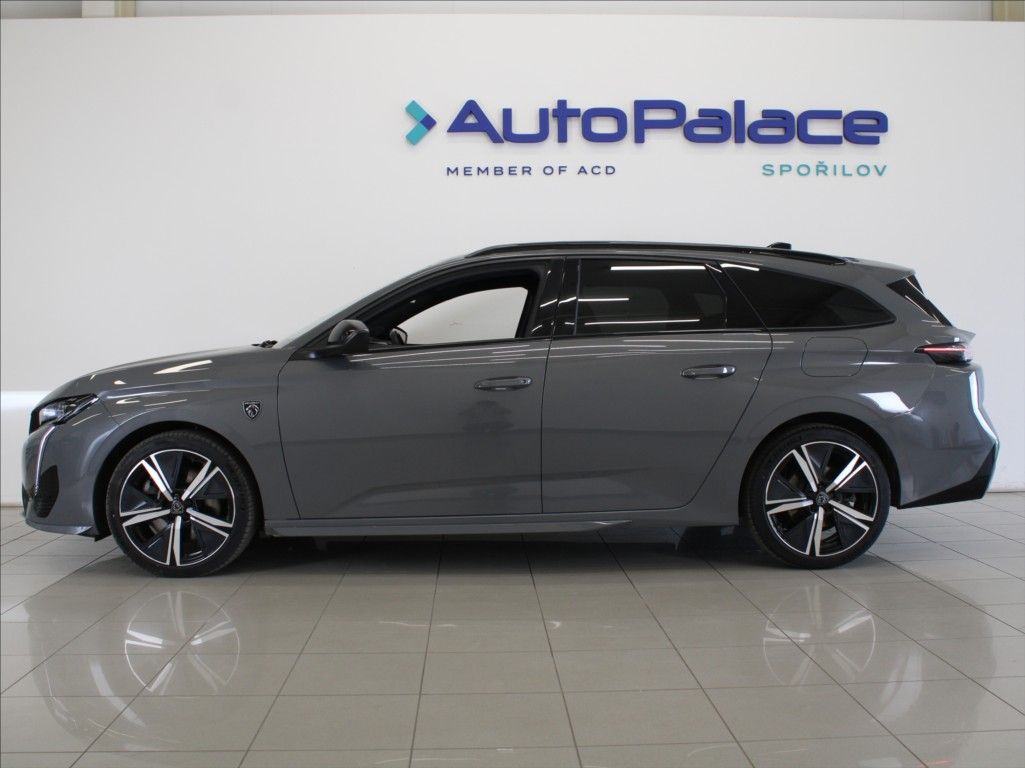 Peugeot 308, 1,6 PHEV 225k. GT Pano.Matrix - fotka 5