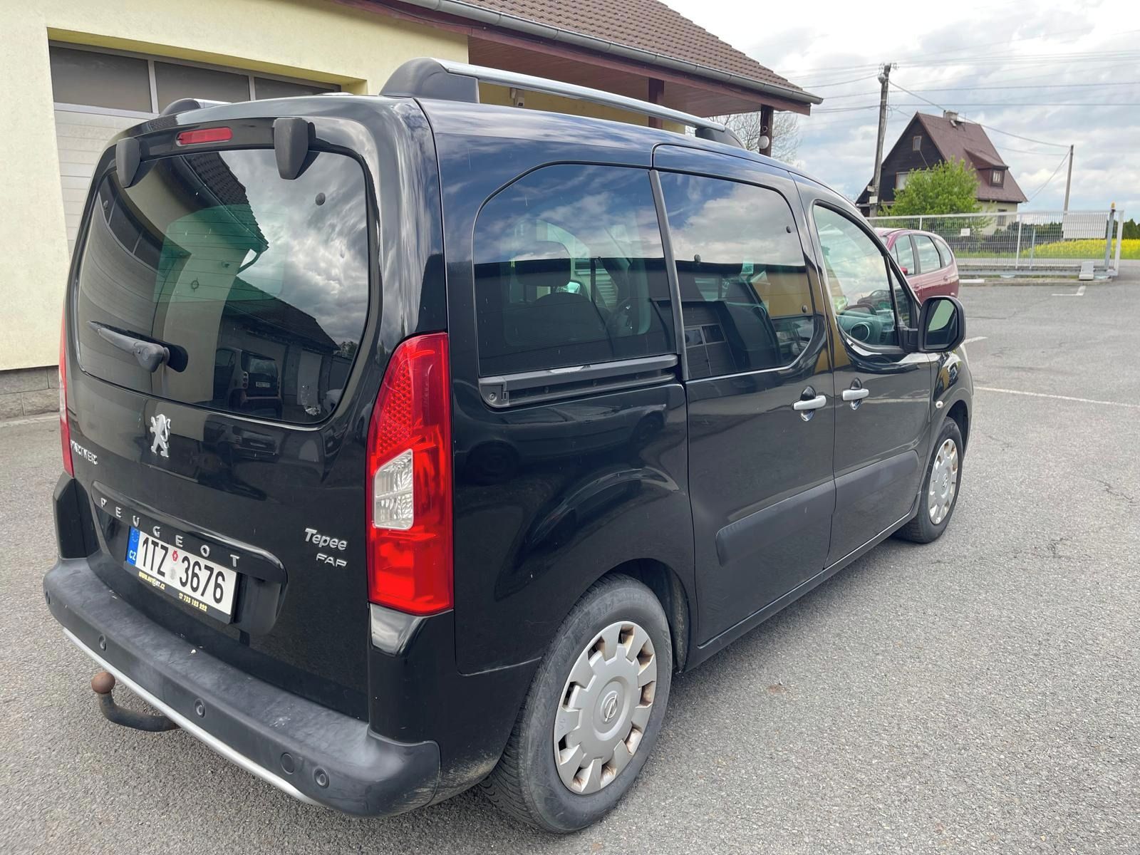 Peugeot Partner, 1.6HDI, 82 kw, klima, serviska - fotka 6