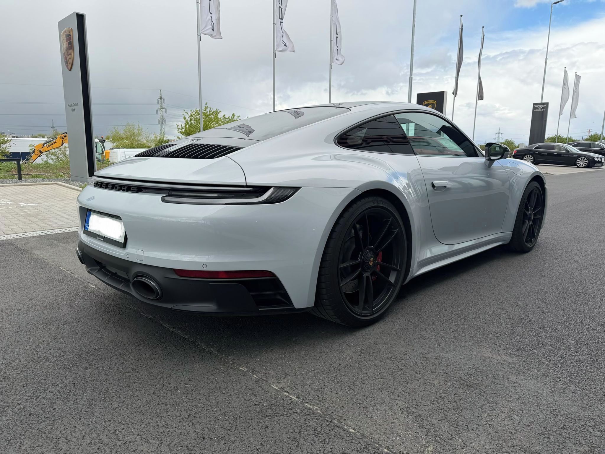 Porsche 911, Carrera 4 GTS - fotka 6