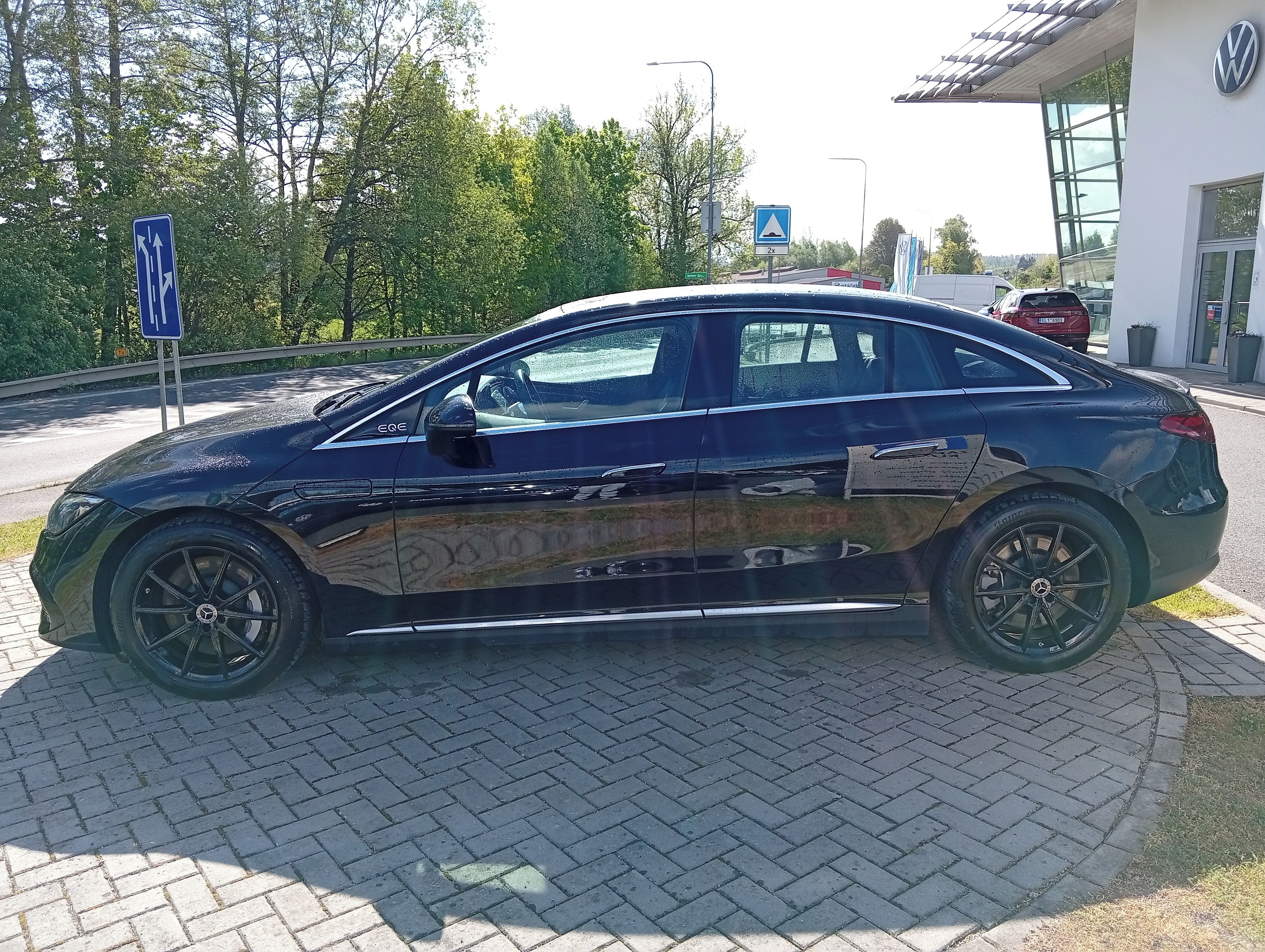 Mercedes-Benz EQE, 180kW,89kWh - fotka 3