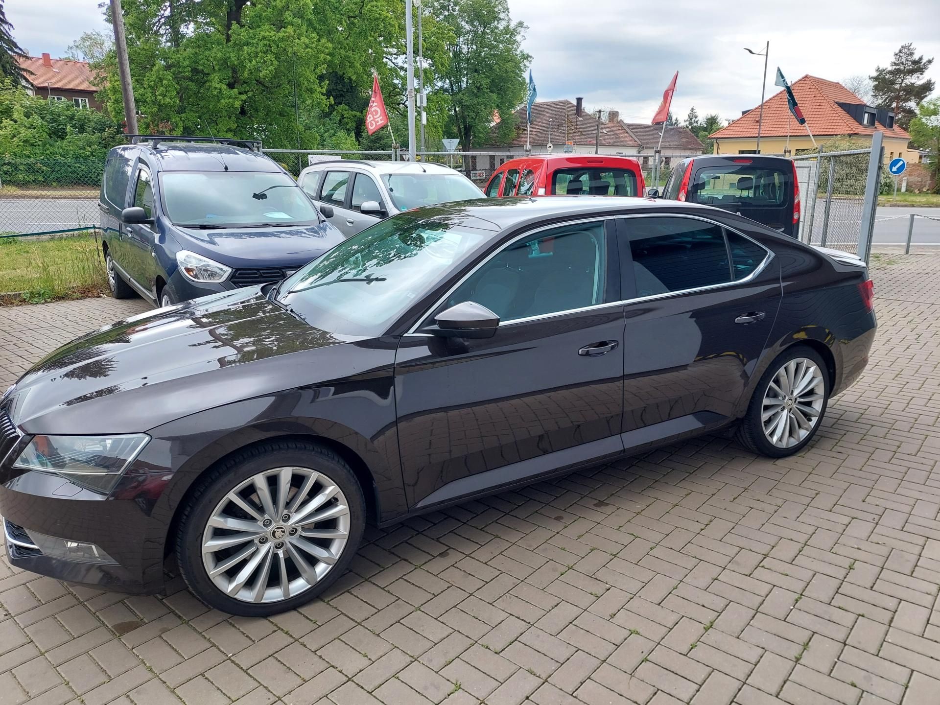 Škoda Superb, III. 2.0TDi Style - fotka 5