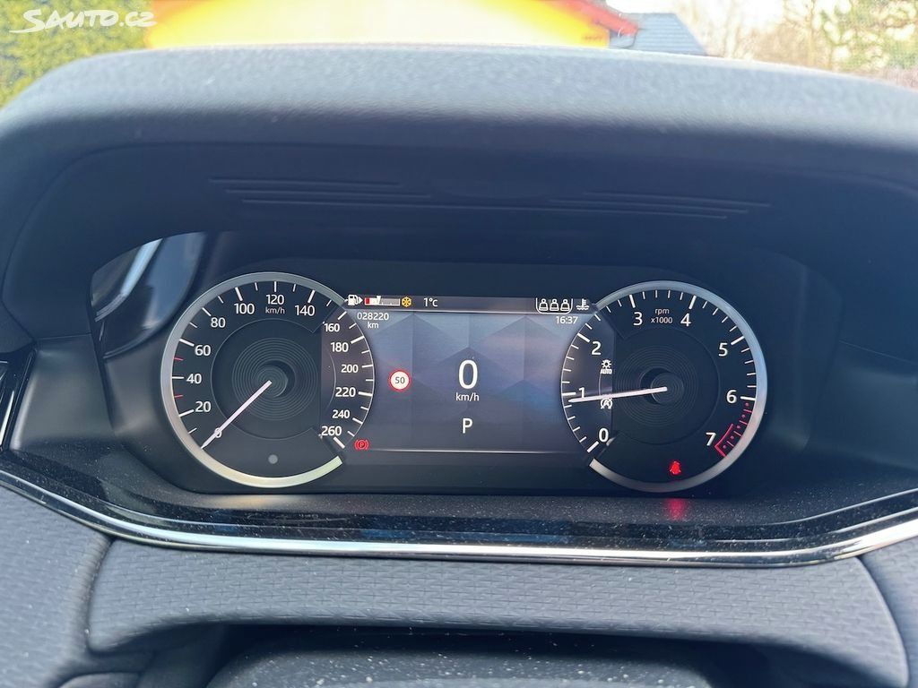 Land Rover Range Rover Evoque, P200 Dynamic SE 4x4 DPH 1.maj. - fotka 2