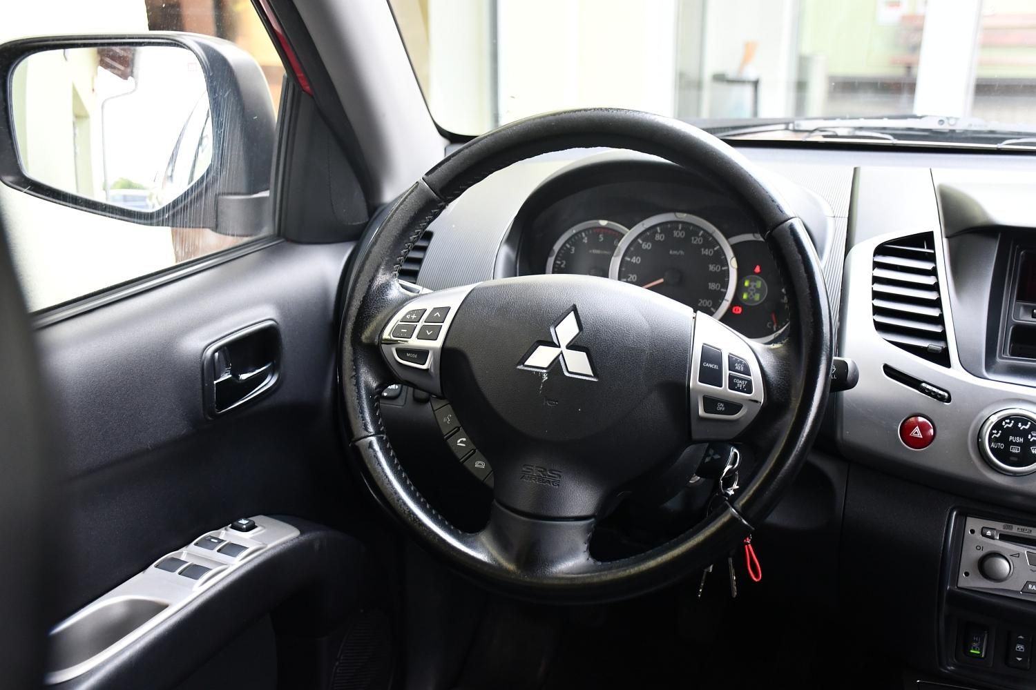 Mitsubishi L200, DK DI-D 2,5HP TOP EDITION - fotka 6