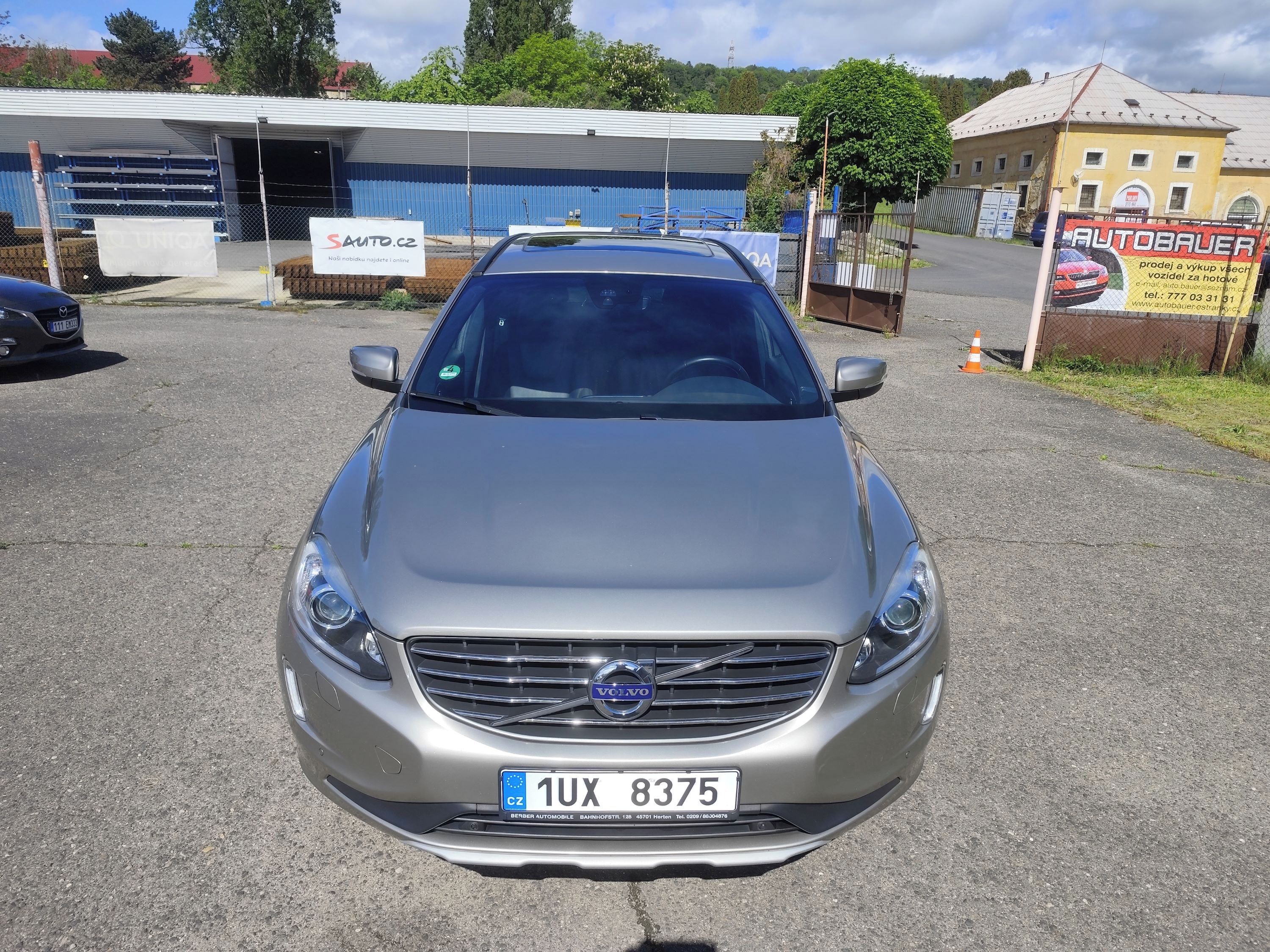 Volvo XC60, AWD.2.4D.140kw.Kamera.Kůže - fotka 3