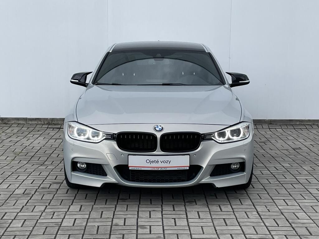 BMW Řada 3, Mpaket 2.0 325d 160 kW - fotka 4