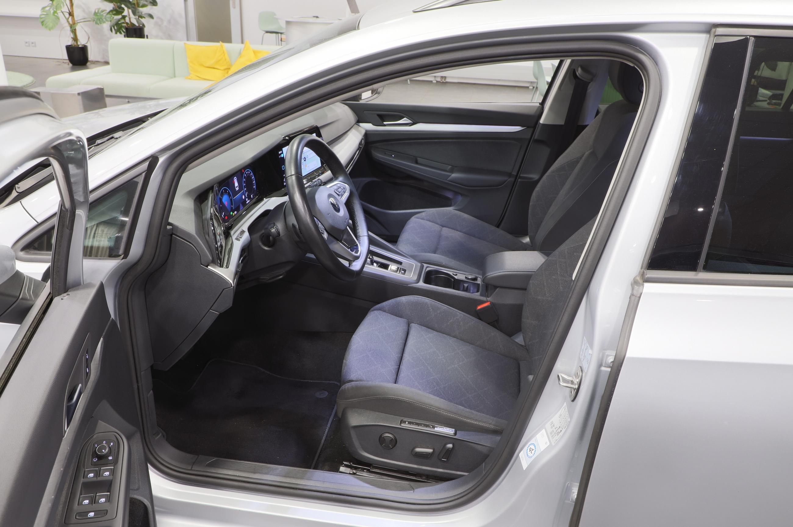Volkswagen Golf Variant, 2.0 TDI 110kW DSG / ALU 16'' - fotka 5