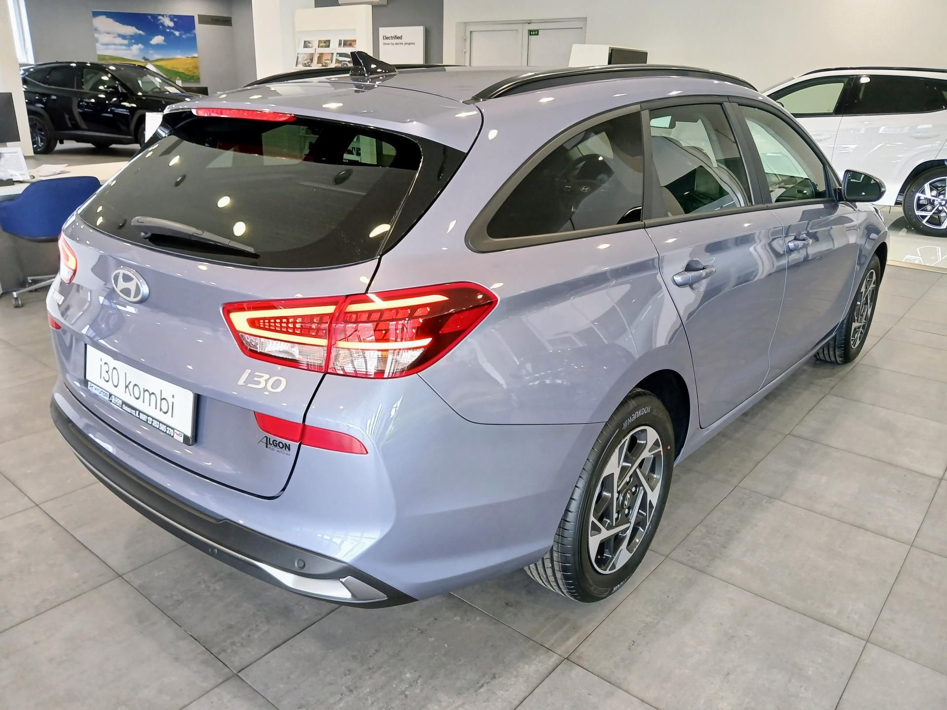 Hyundai i30, 1.0 T-GDI GO Czech! - fotka 3