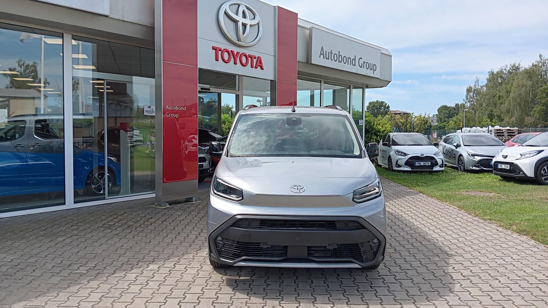 Toyota Proace City Verso, 1.5 8AT VIP - TAŽNÉ ZAŘÍZENÍ P - fotka 2