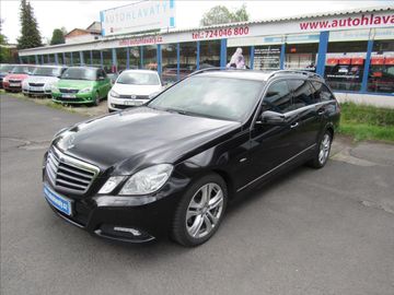 2,1 E 220 CDI Avantgarde