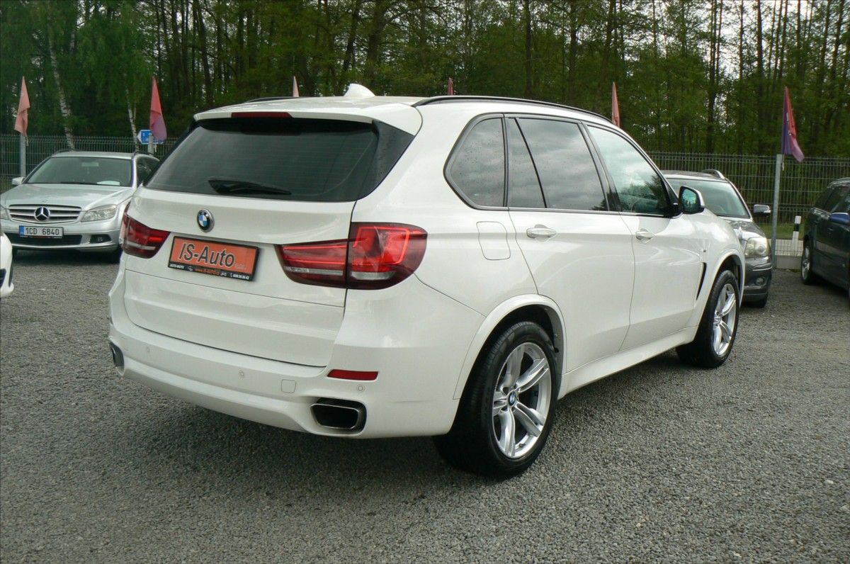 BMW X5, 2,0 X DRIVE 25D - fotka 5