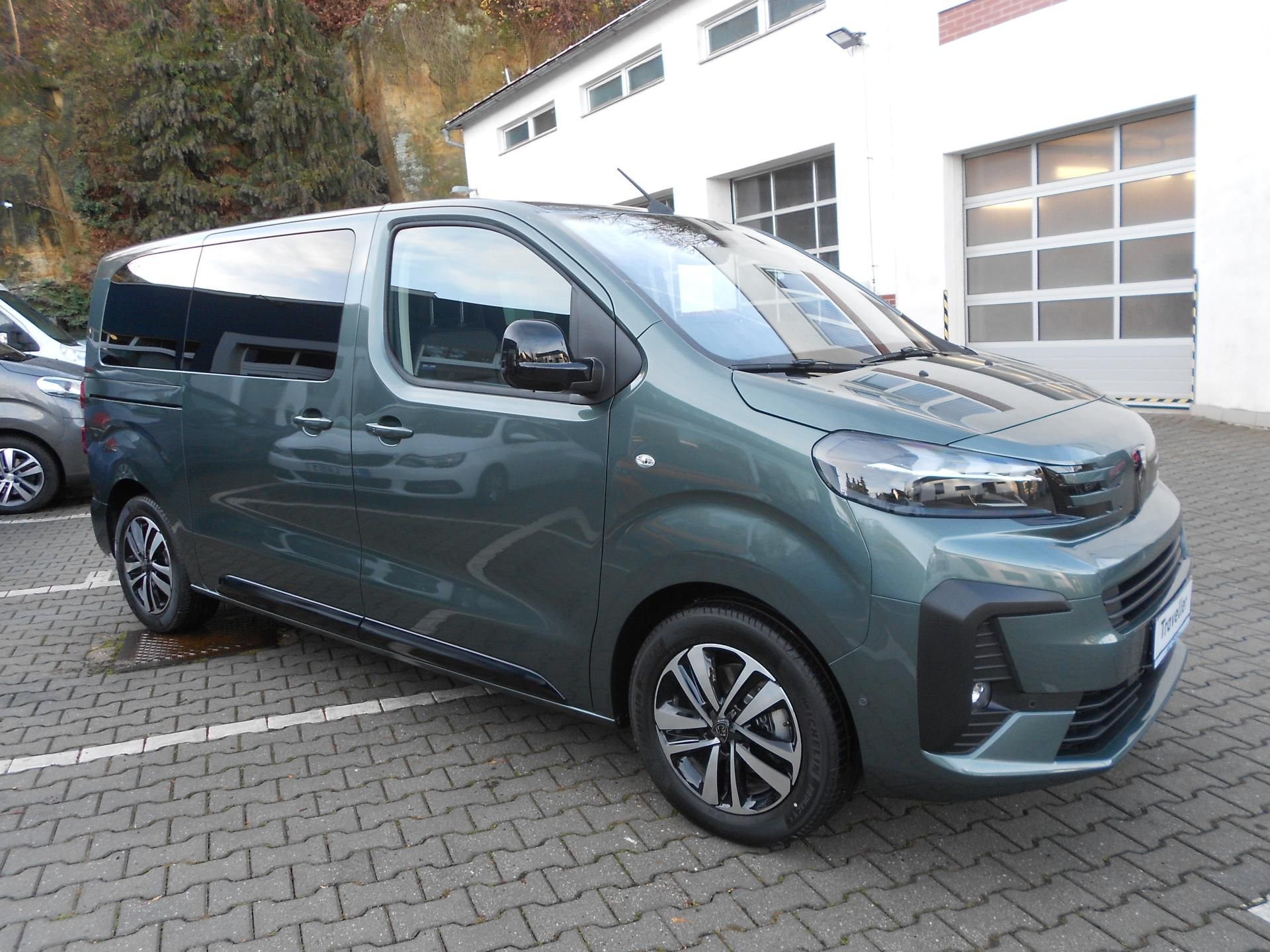 Peugeot Traveller, Allure Standard 180 S&S EAT8 - fotka 3