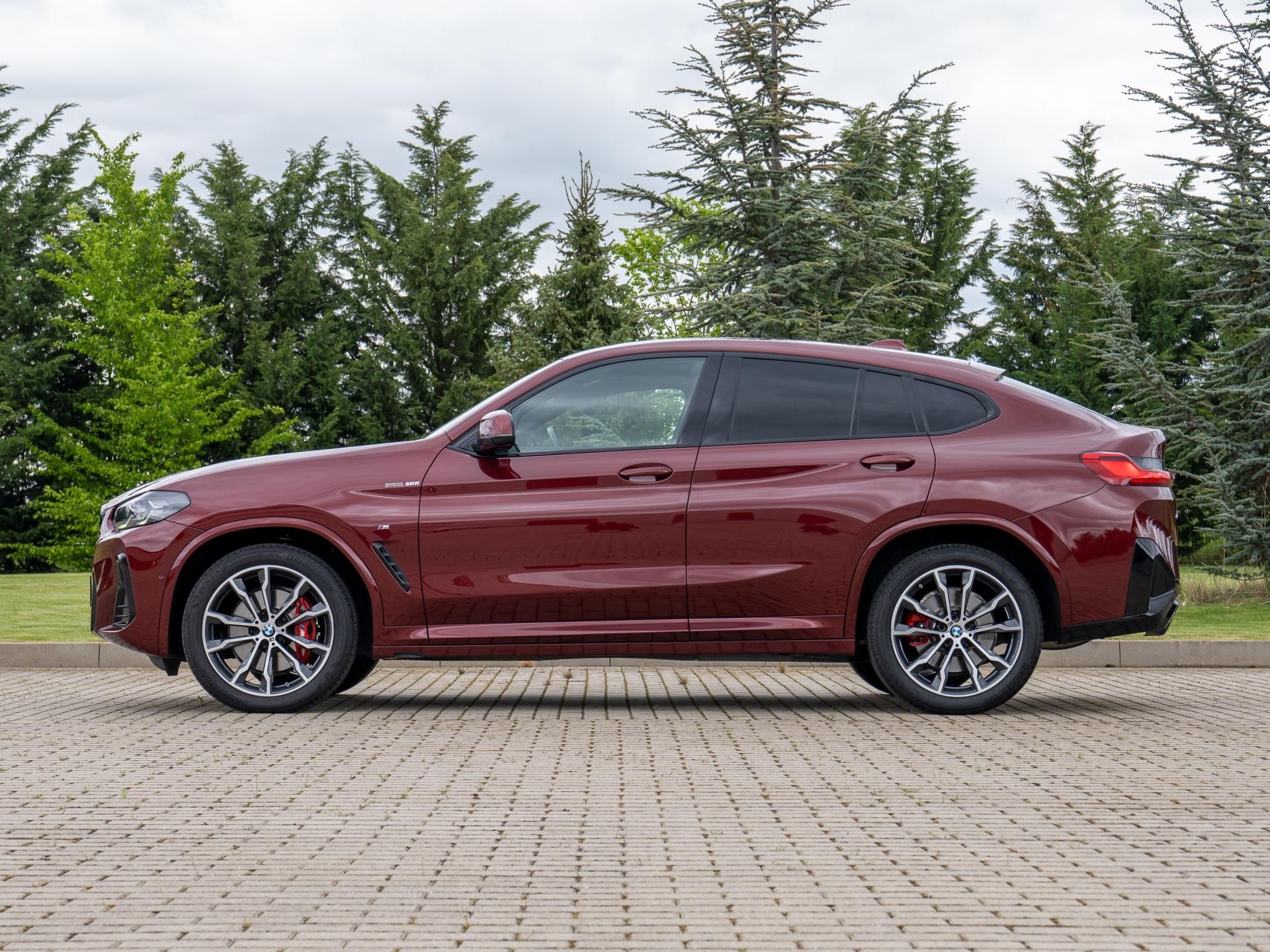 BMW X4, xDrive30d (G02) M Paket - fotka 4
