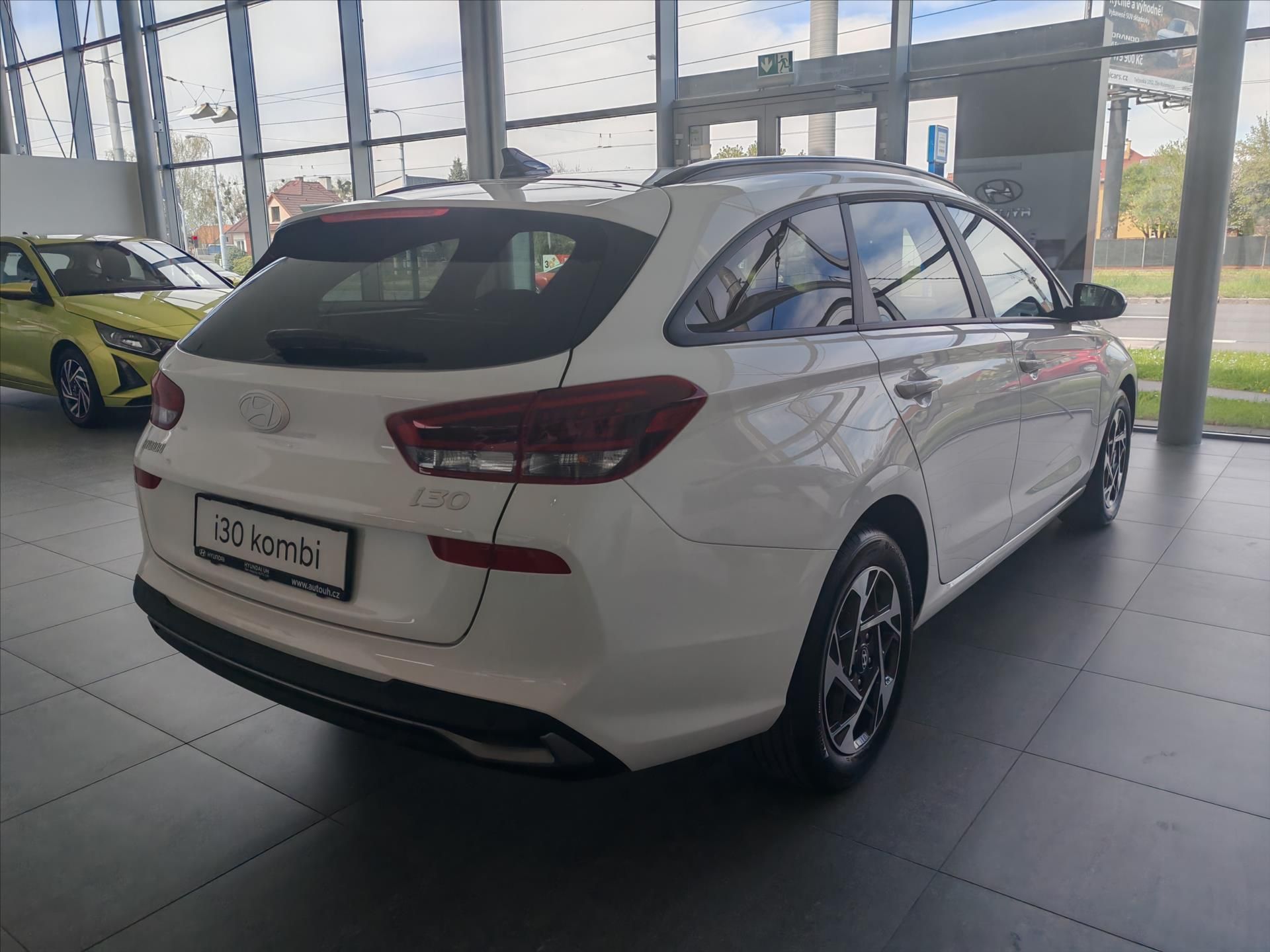 Hyundai i30, 1,6 T-GDi  GO CZECH! DCT MY26 - fotka 4