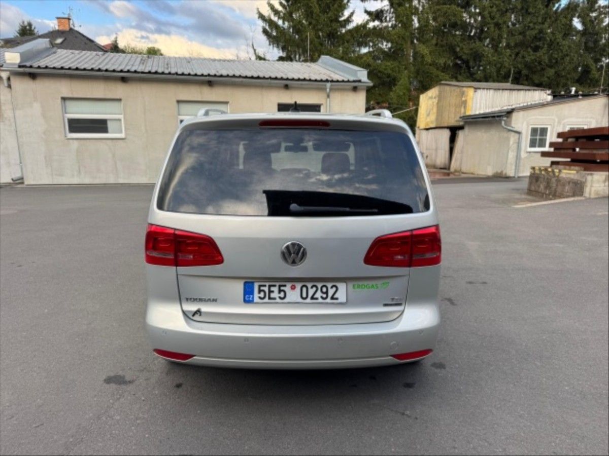 Volkswagen Touran, 1,4 TSi 110kW CNG DSG - fotka 6