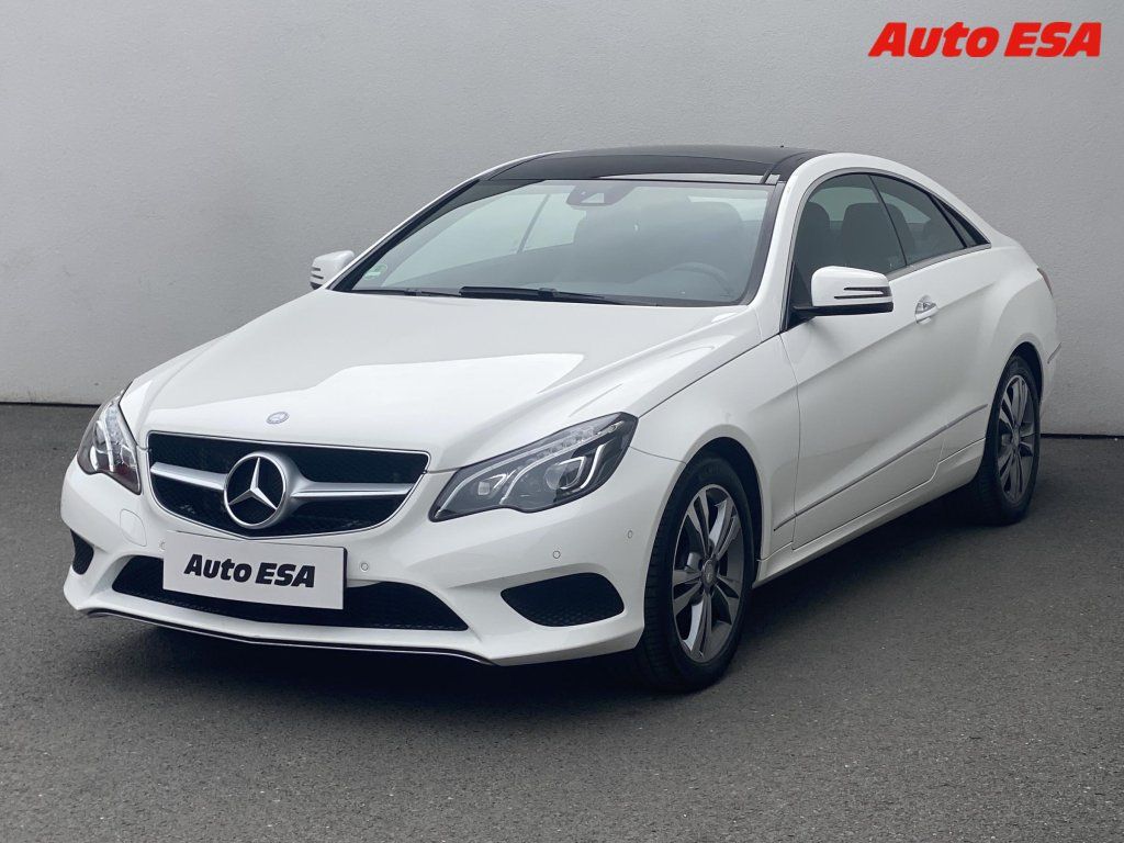 Mercedes-Benz Třídy E, 3.0 BlueTec 350d - fotka 3