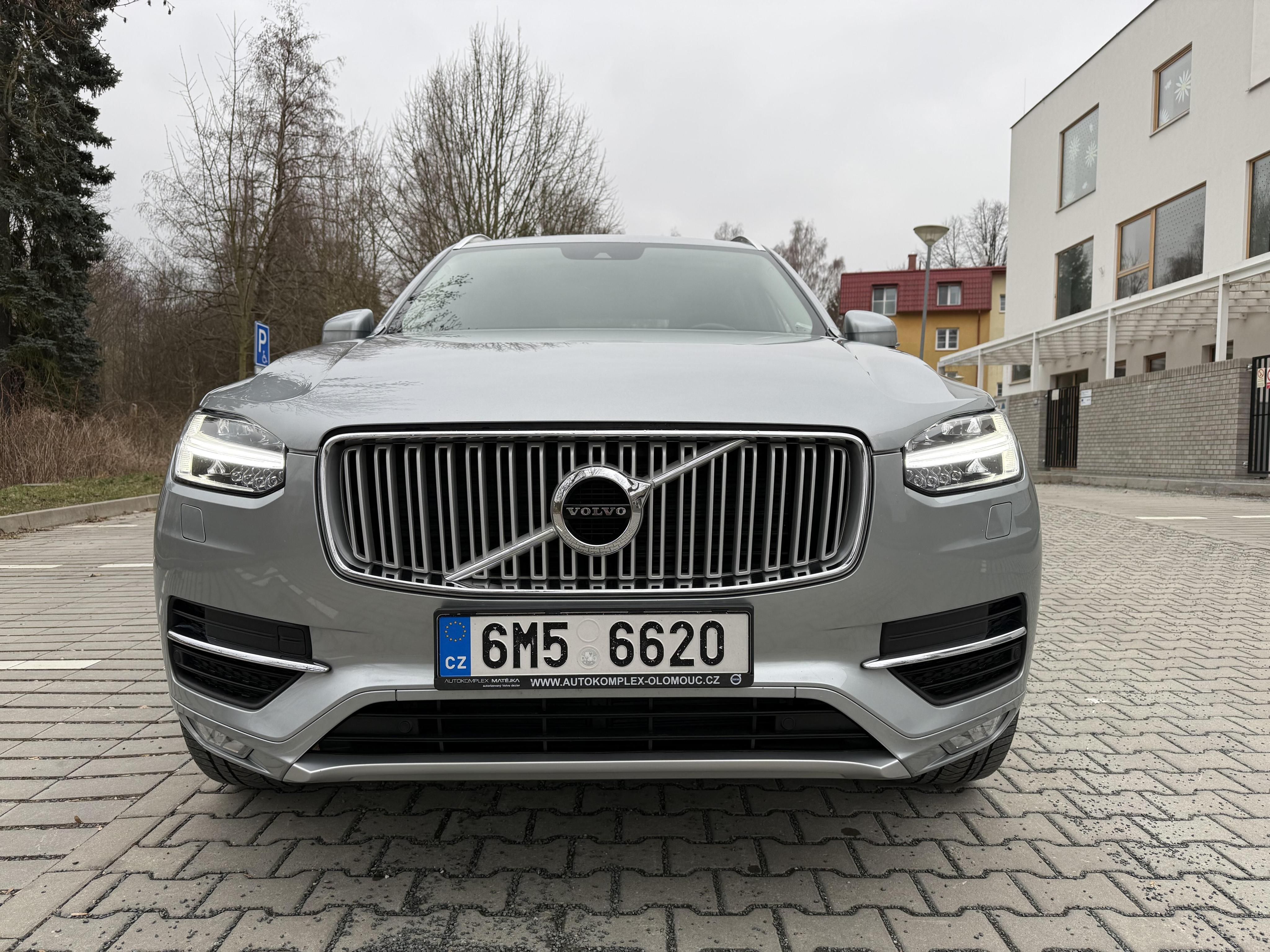 Volvo XC90, 2,0 T6 INSCR228kW*VZDUCH*7míst - fotka 2