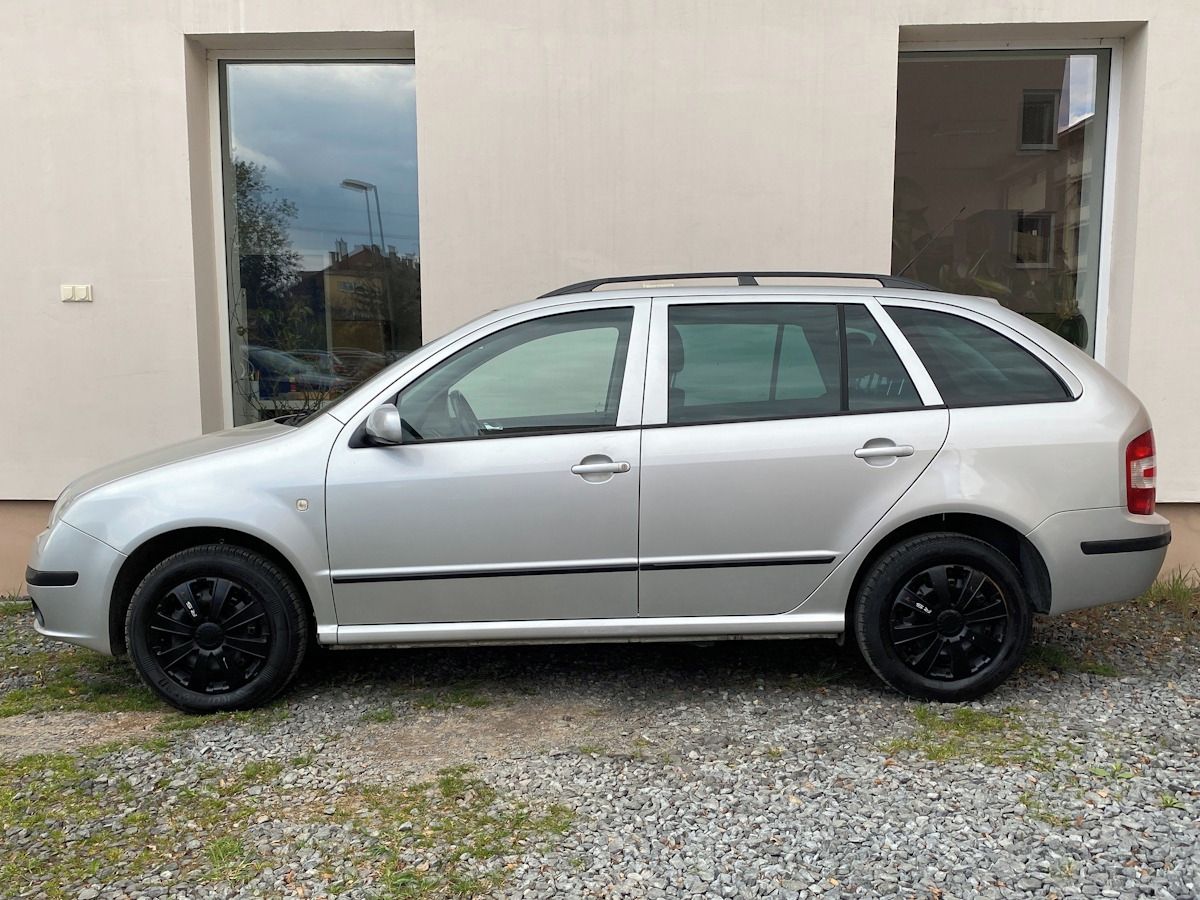 Škoda Fabia, 1.4 16v 74kW, bez koroze pěkná - fotka 5