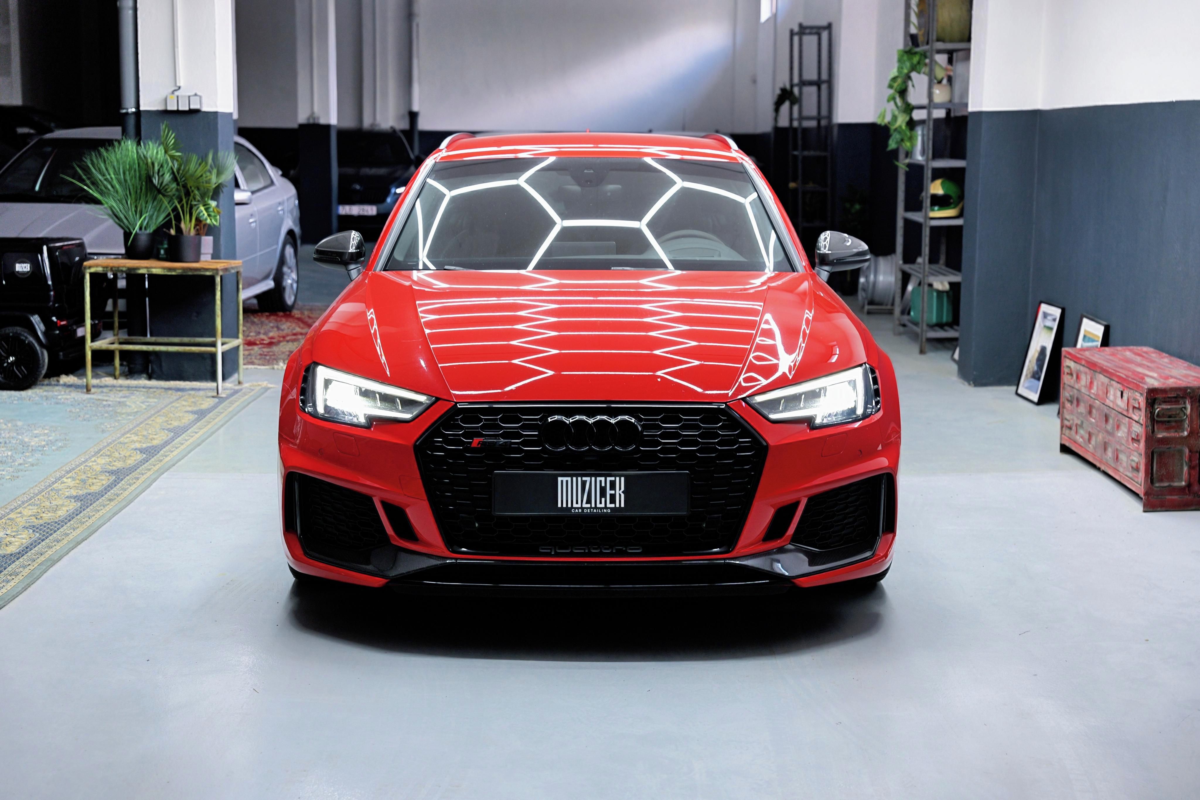 Audi RS4 Avant, Servis, Top, DPH - fotka 2