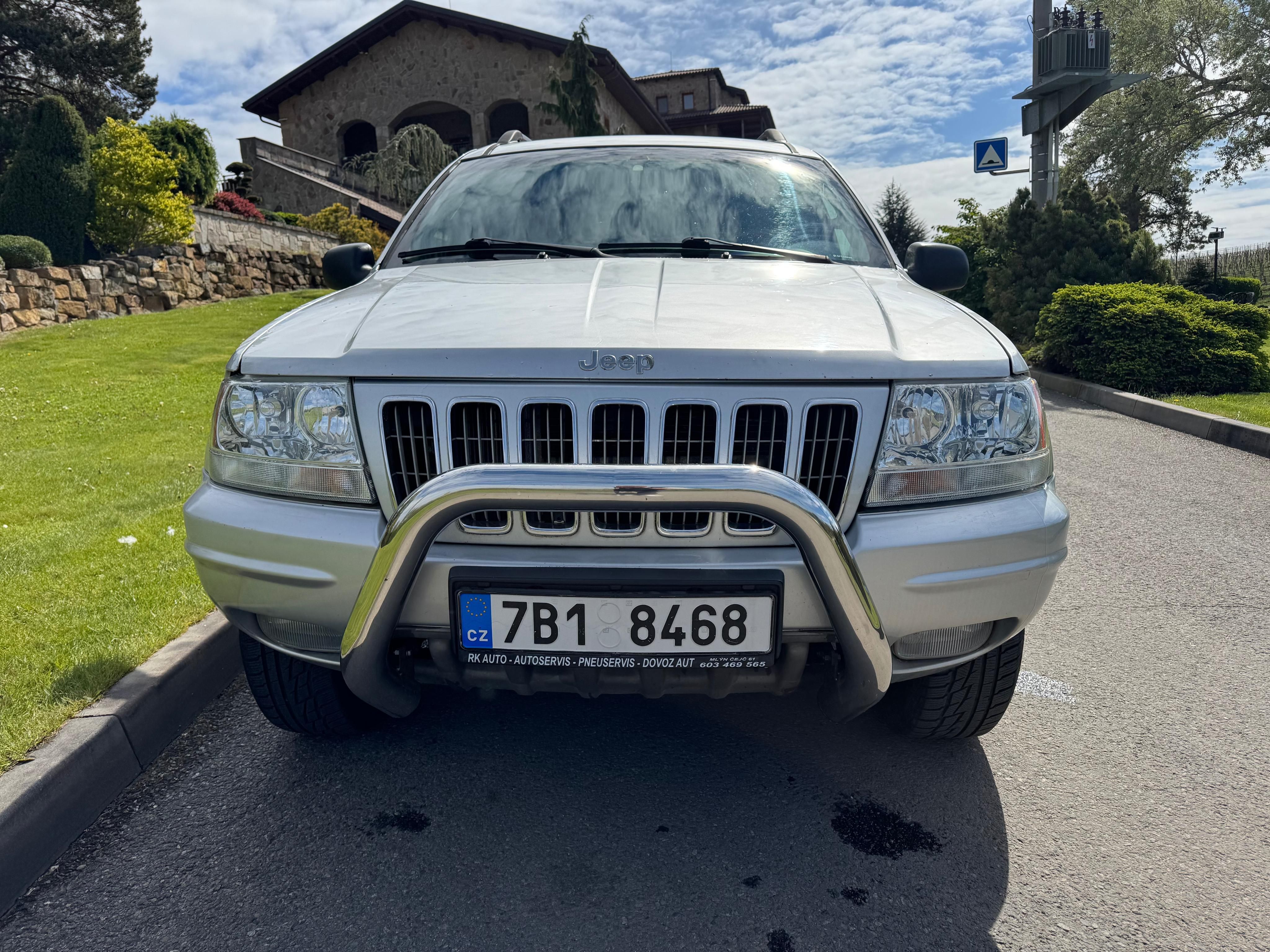 Jeep Grand Cherokee, 2,7 CRDi 4x4 Automat 120kW - fotka 2