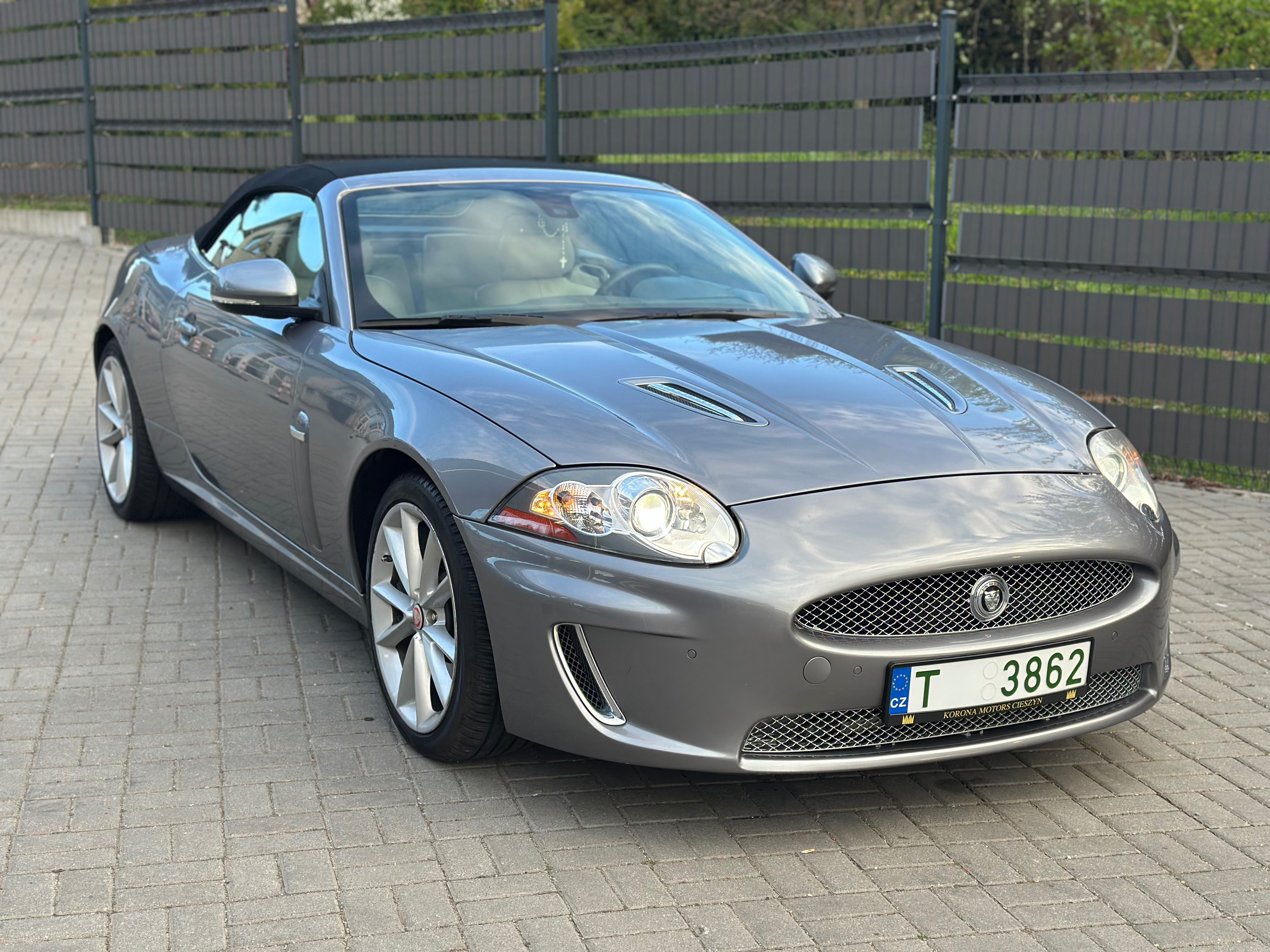Jaguar XKR, KOMPRESOR /XKR/510HP/CABRIO/ - fotka 2