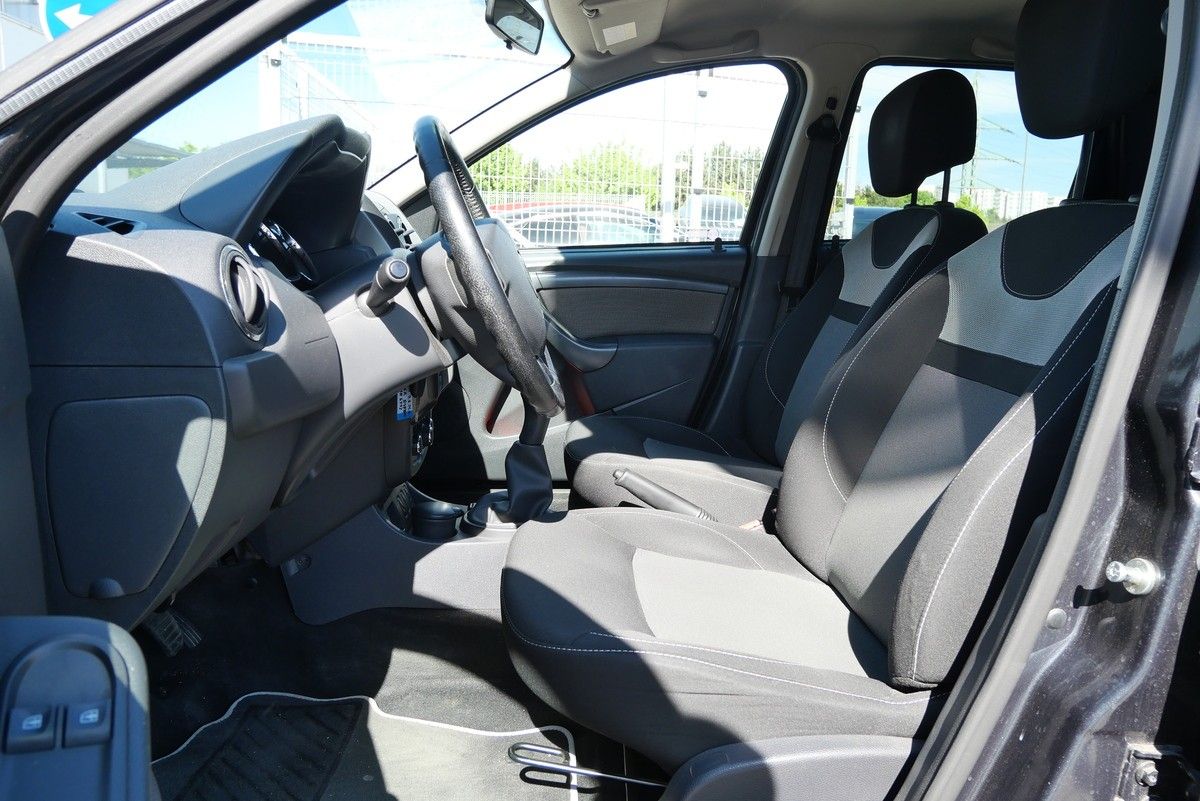 Dacia Duster, 1.6 SCe 84 kW Access 4x2 - fotka 5