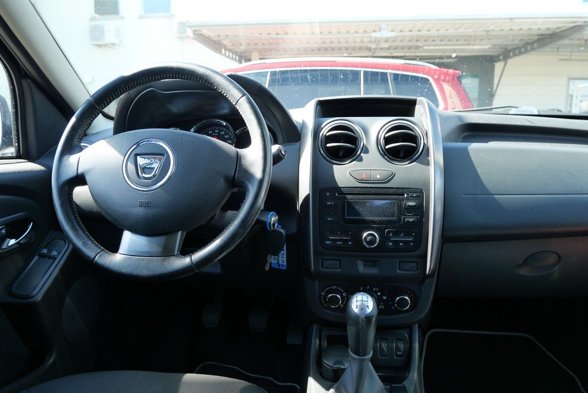 Dacia Duster, 1.6 SCe 84 kW Access 4x2 - fotka 6