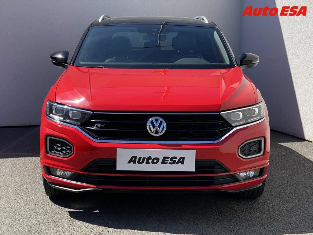 Volkswagen T-Roc, 1.5 TSi,R-Line,LED,panor - fotka 2