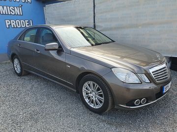 E 220 CDI TOP STAV