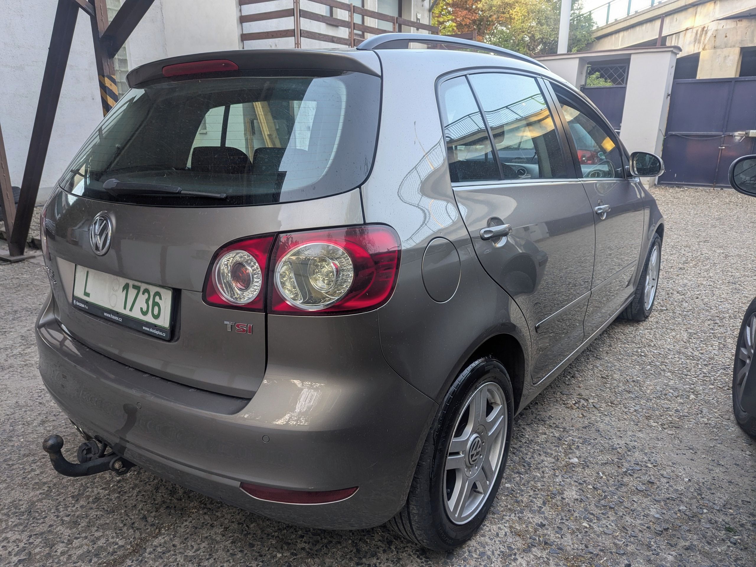 Volkswagen Golf Plus, VW GOLF 6 PLUS 1,4 TSI 118 kW - fotka 6