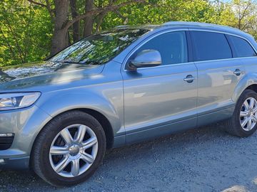 Audi Q7 3.0 TDI 7 místná