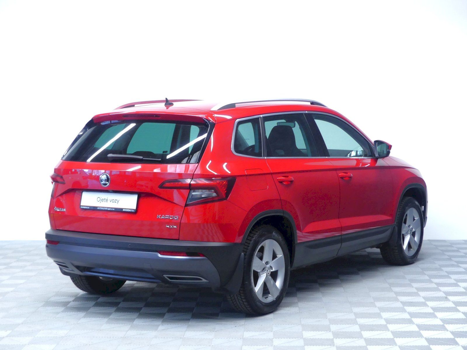 Škoda Karoq, Style 4x4 DSG 2.0TDI 110kW - fotka 2