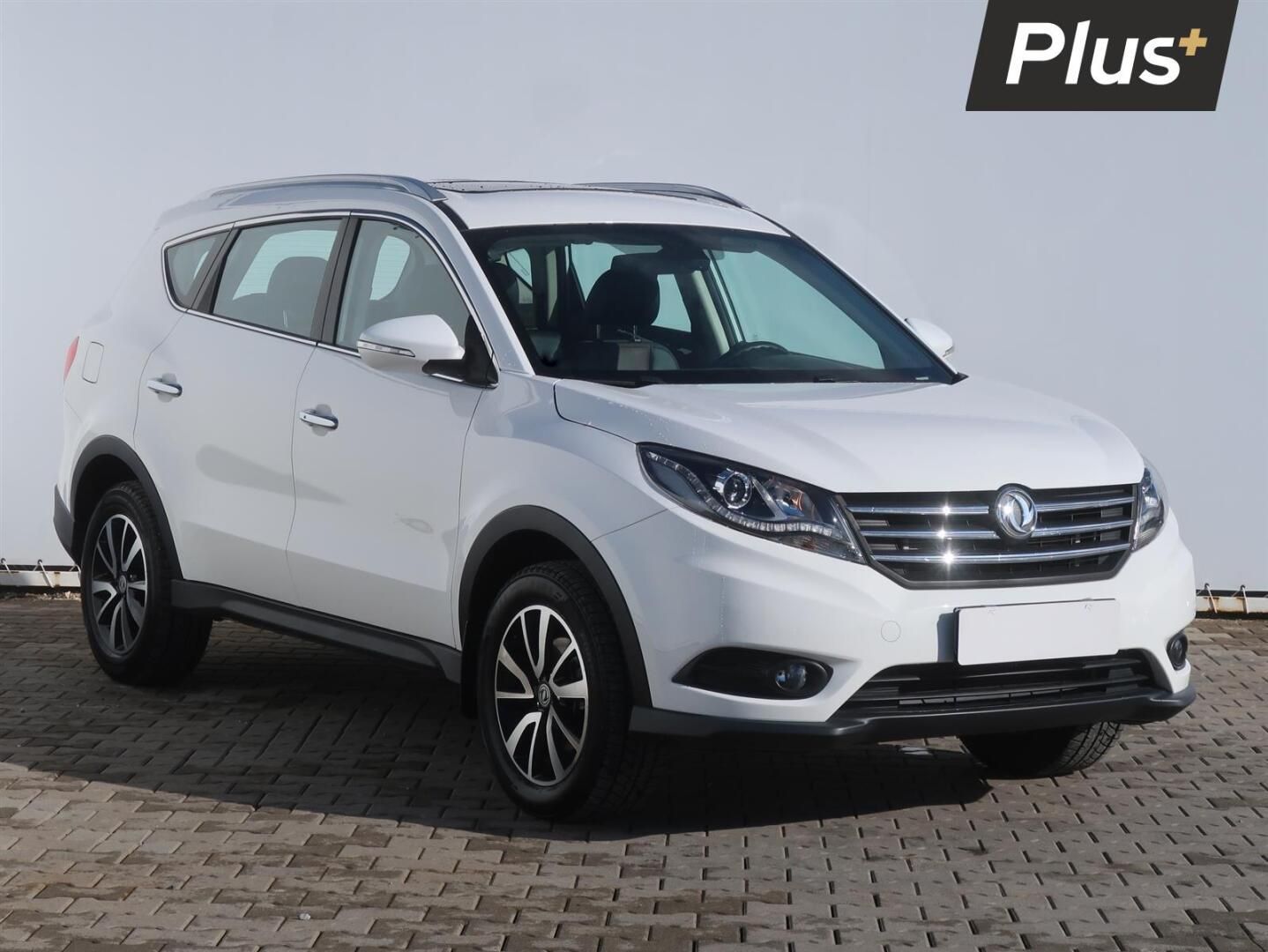 Dongfeng Glory 580, 1.5 Turbo, Automat, 7 míst