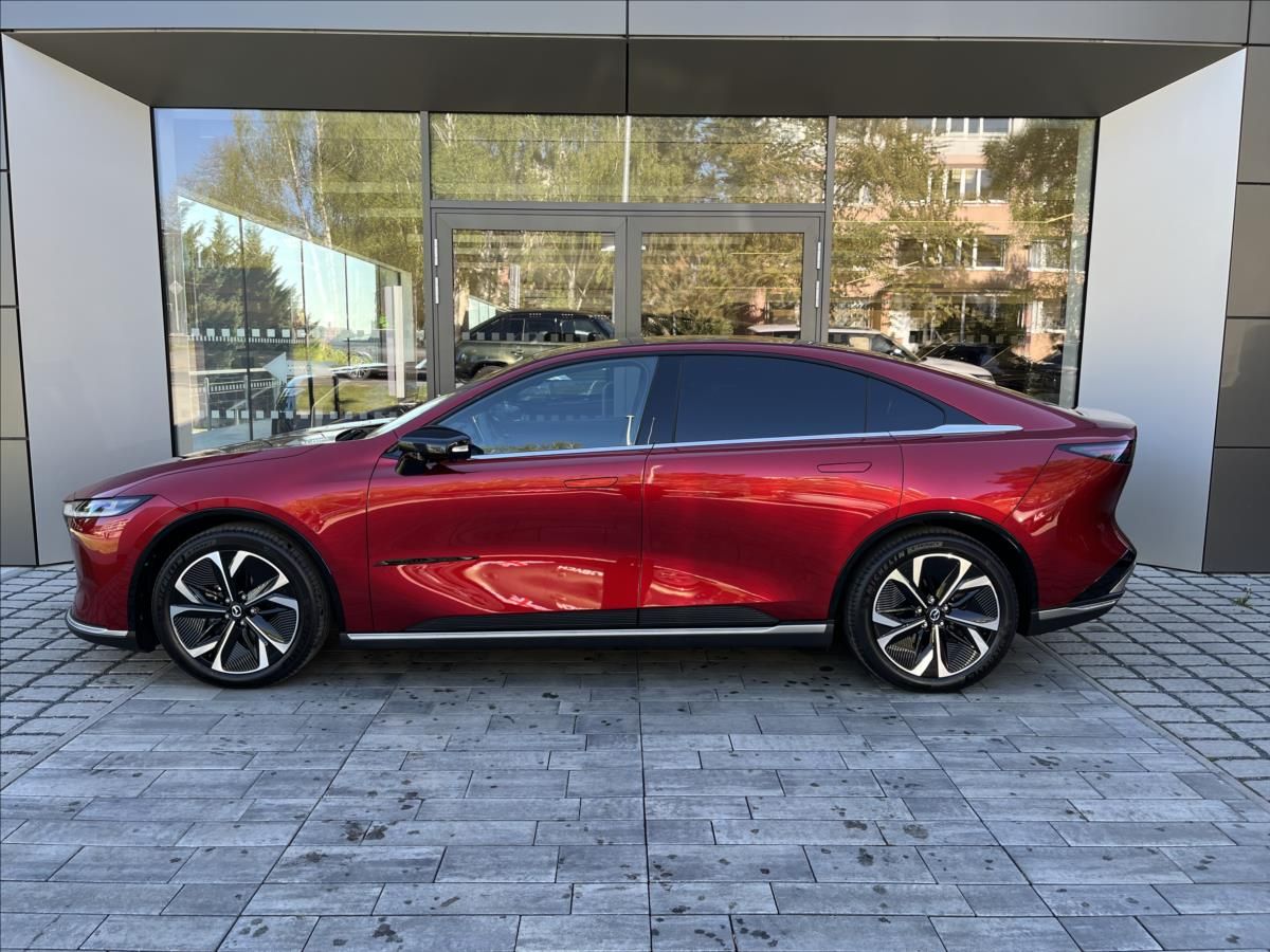 Mazda 6e, 5HB EV 258ps 1AT RWD Takumi - fotka 3