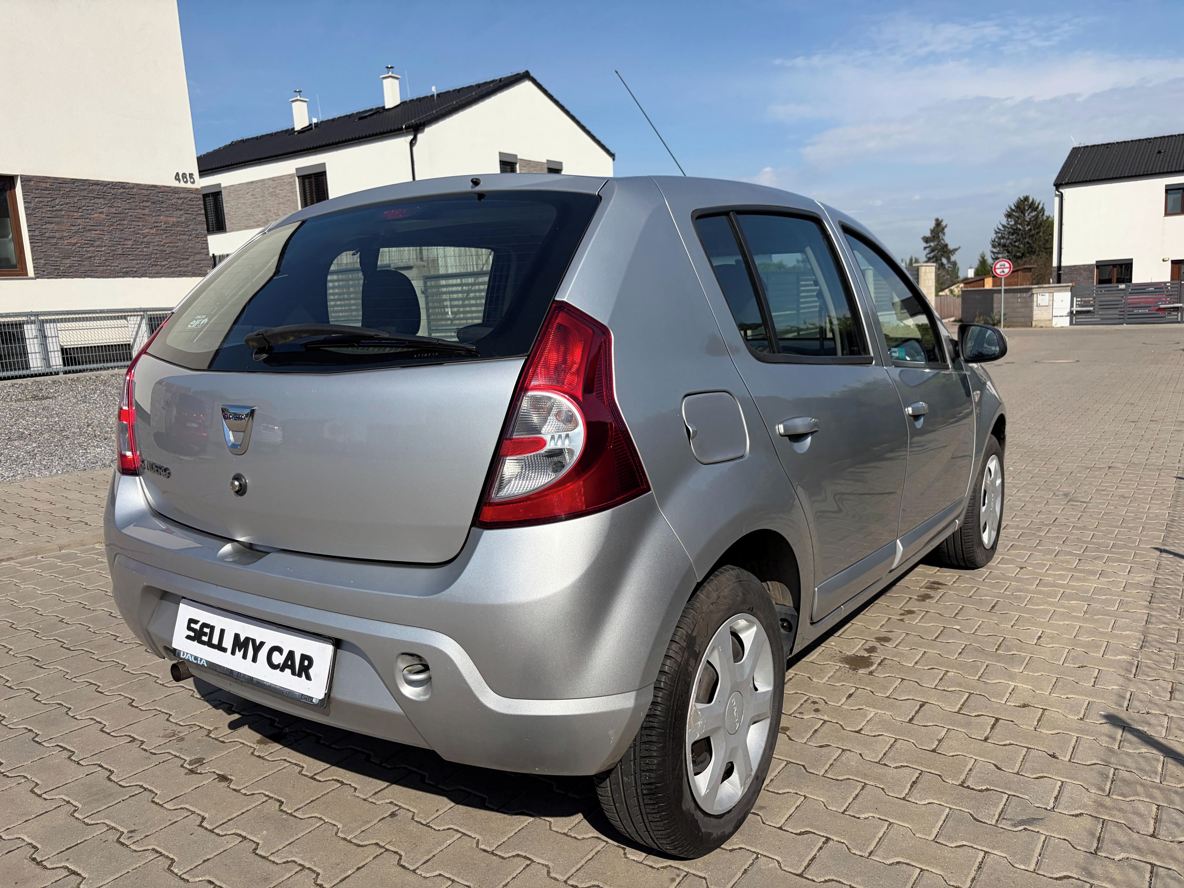 Dacia Sandero, 1,2/55kW ČR 1.Maj Klima 47tkm - fotka 4