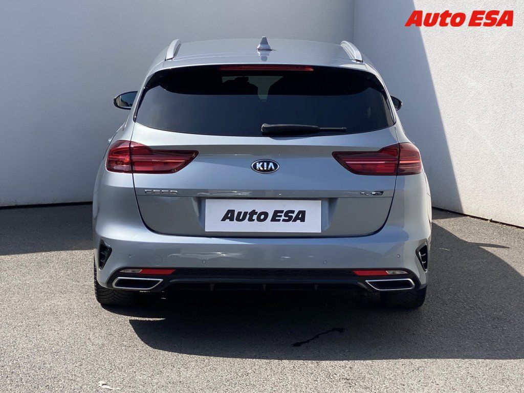 Kia Cee´d, 1.4 T- GDi,1.maj,ČR - fotka 5