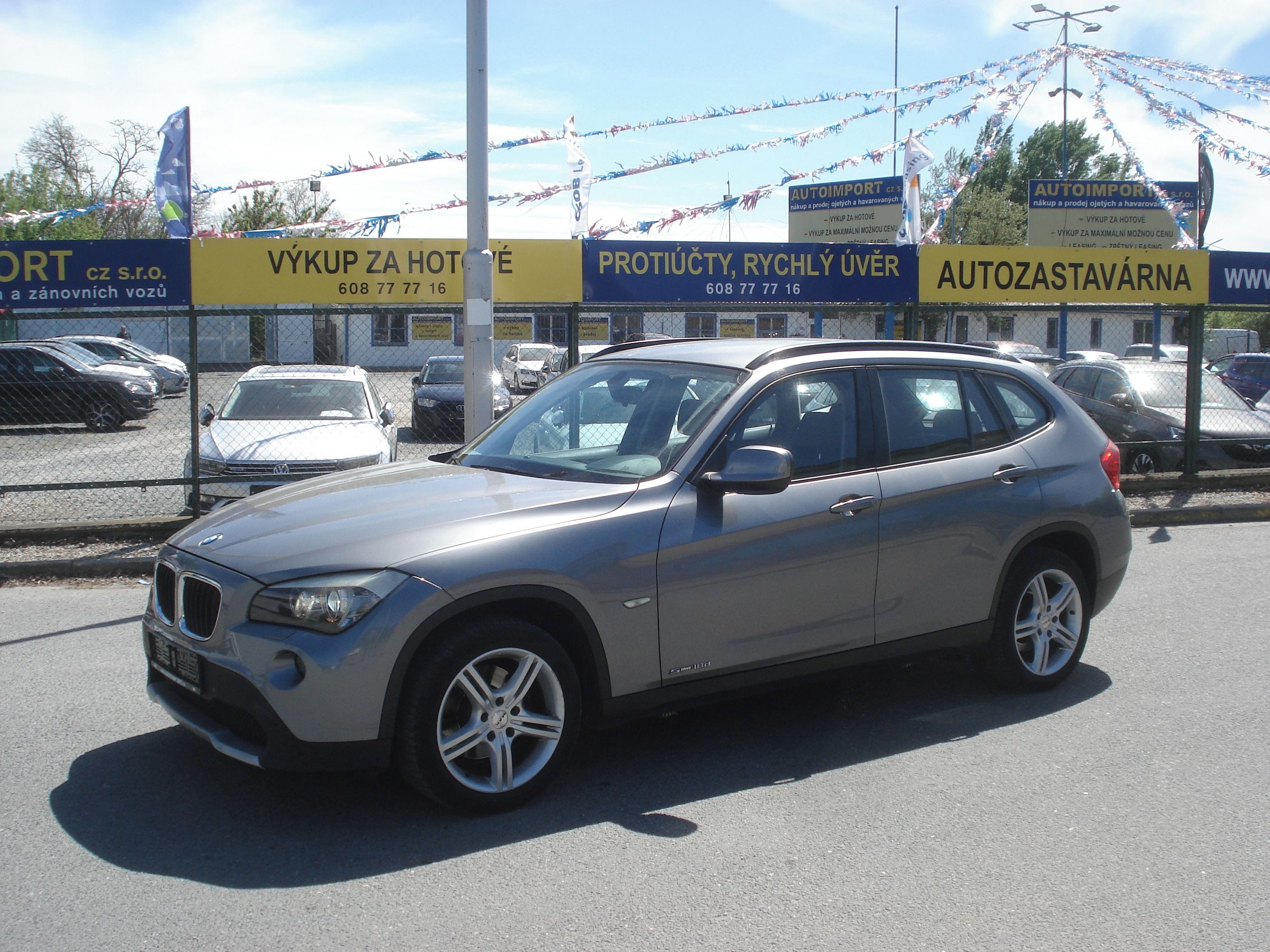 BMW X1, 2.0 D AUT. XENONY - fotka 2