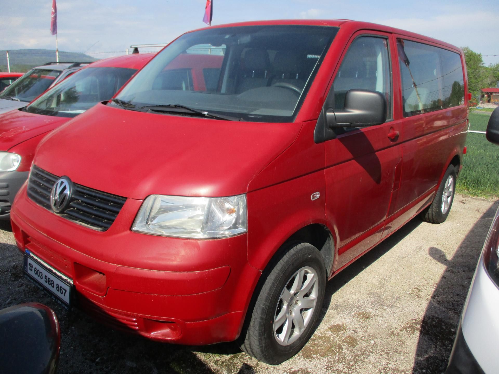 Volkswagen Transporter, 2,5 TDi servis doložen
