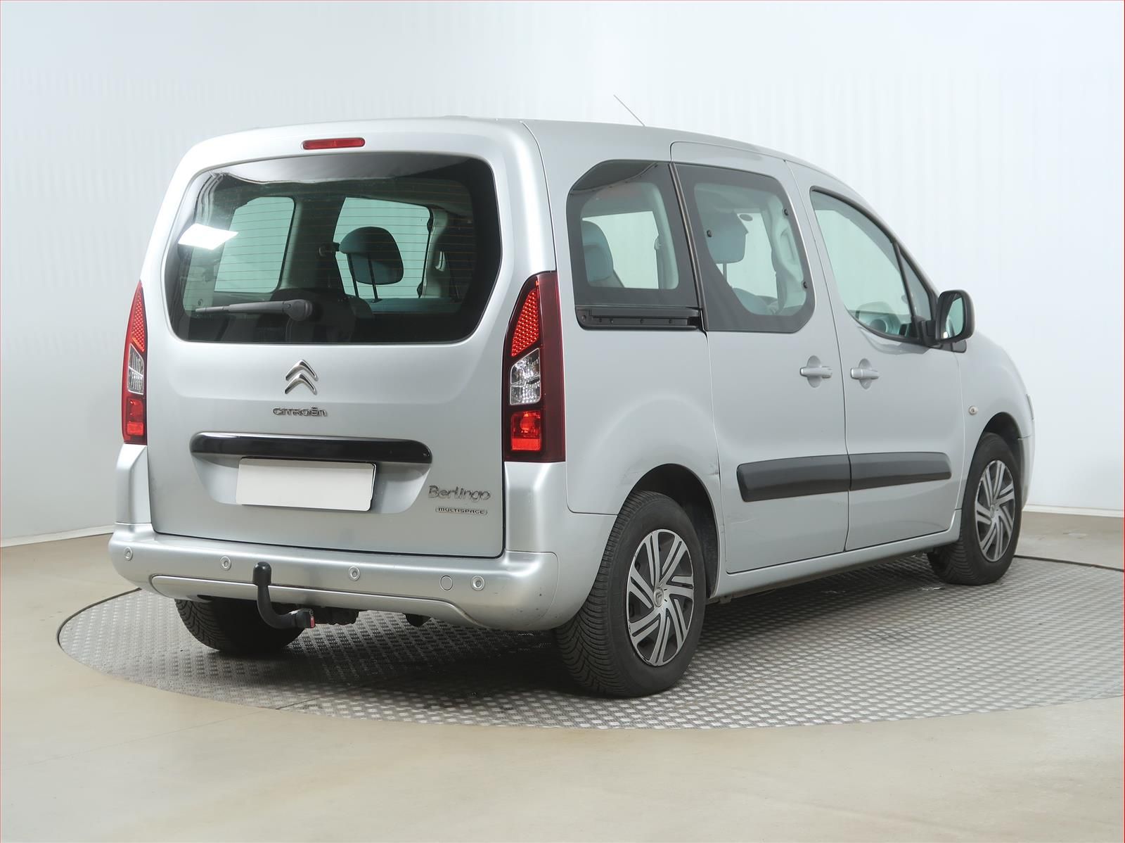 Citroën Berlingo, 1.6 HDi, 5Míst, Klima, Automat - fotka 5