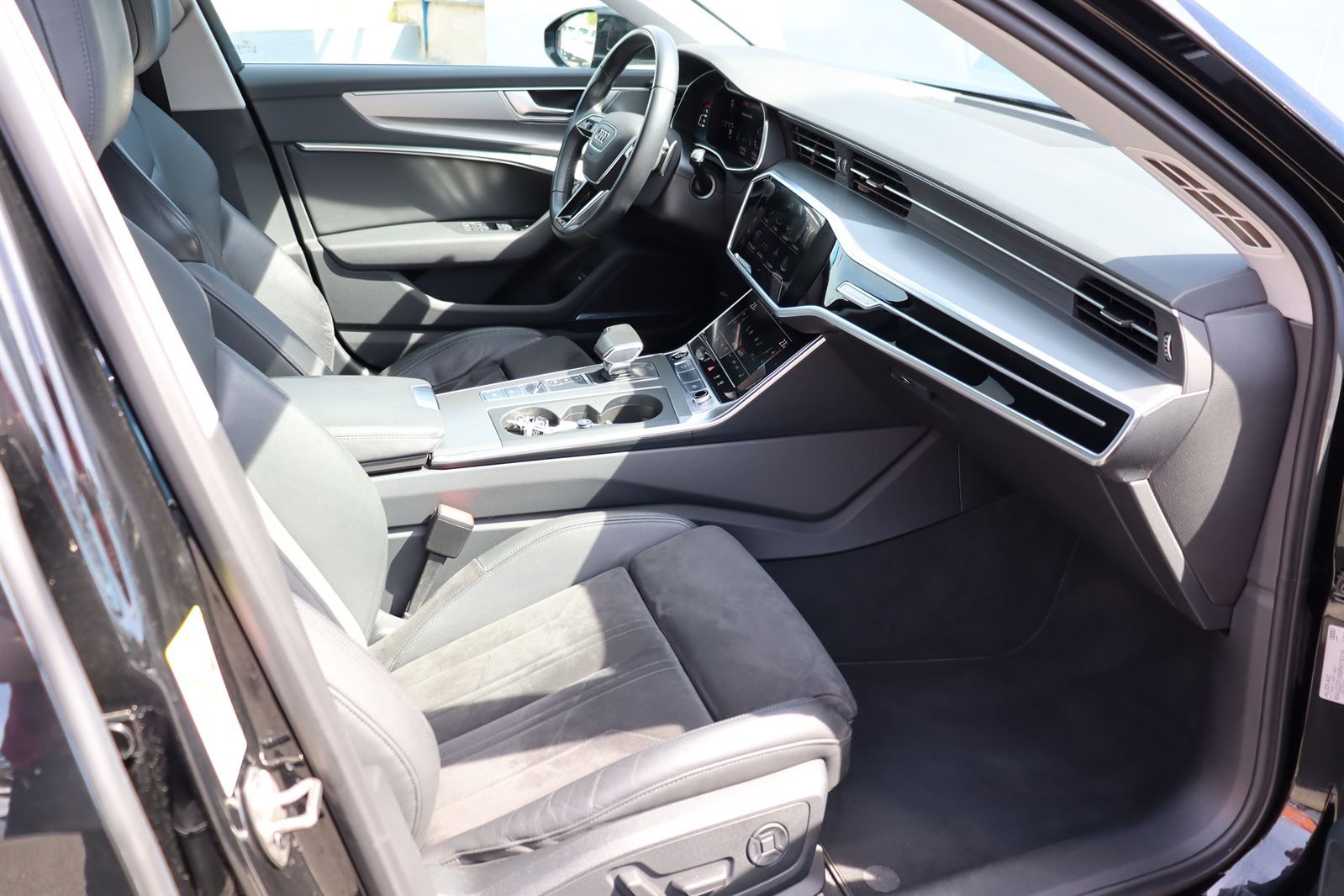 Audi A6, 3.0 TDI quattro Avant Sport - fotka 4