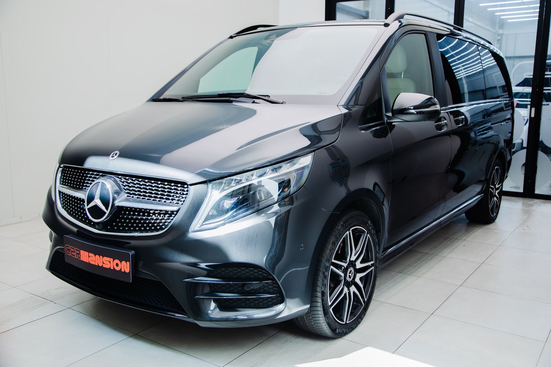 Mercedes-Benz Třídy V, V 300 d LONG AMG Line Avant 4M
