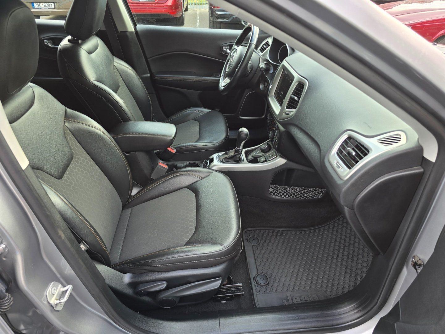 Jeep Compass, 2.0 M-jet/2019/103KW/1.MAJ/AT - fotka 6