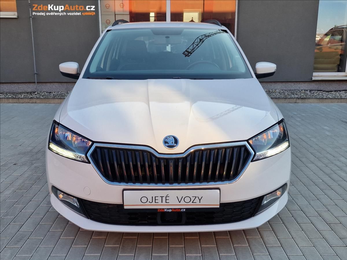 Škoda Fabia, 1.0 TSI Ambition,ČR,1.Majitel - fotka 4