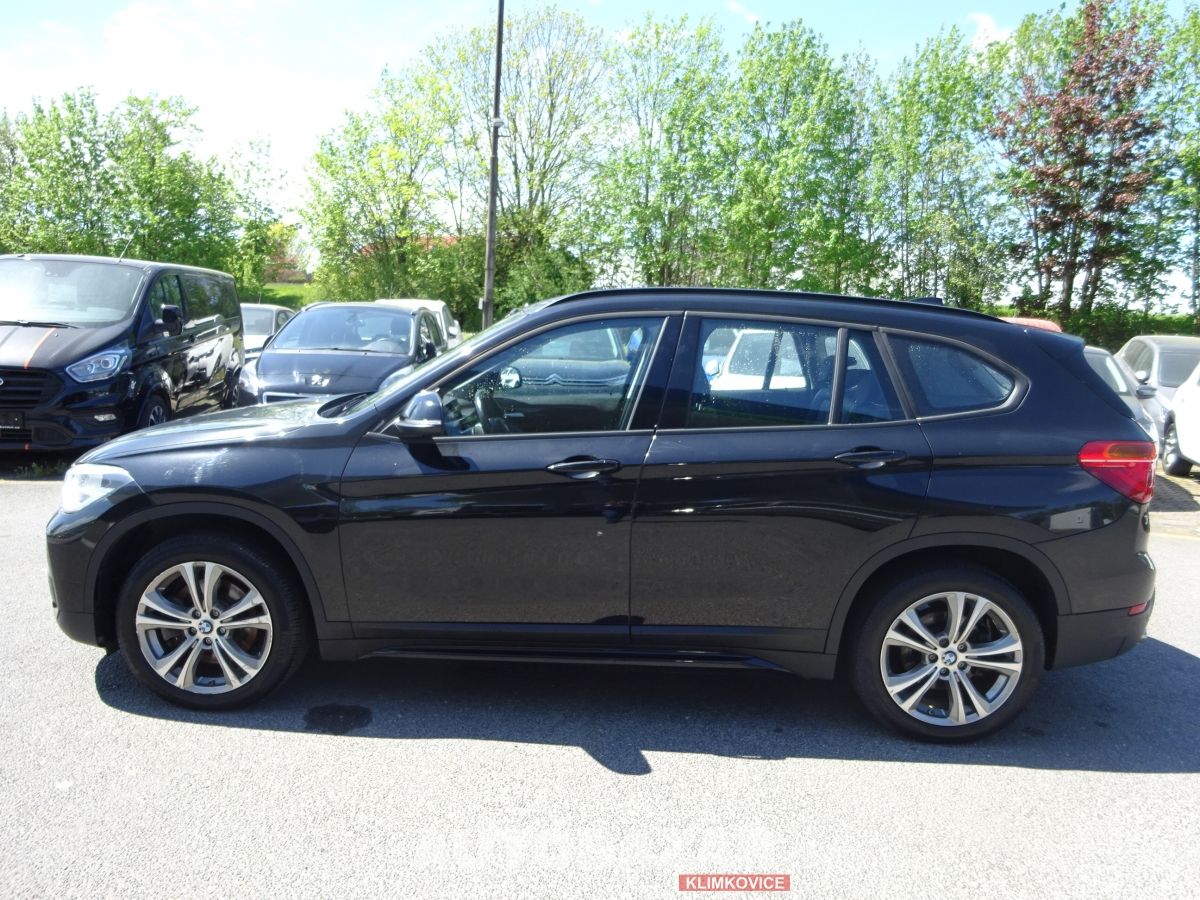 BMW X1, 2,0 X-DRIVE,automat, 140kW, B - fotka 4