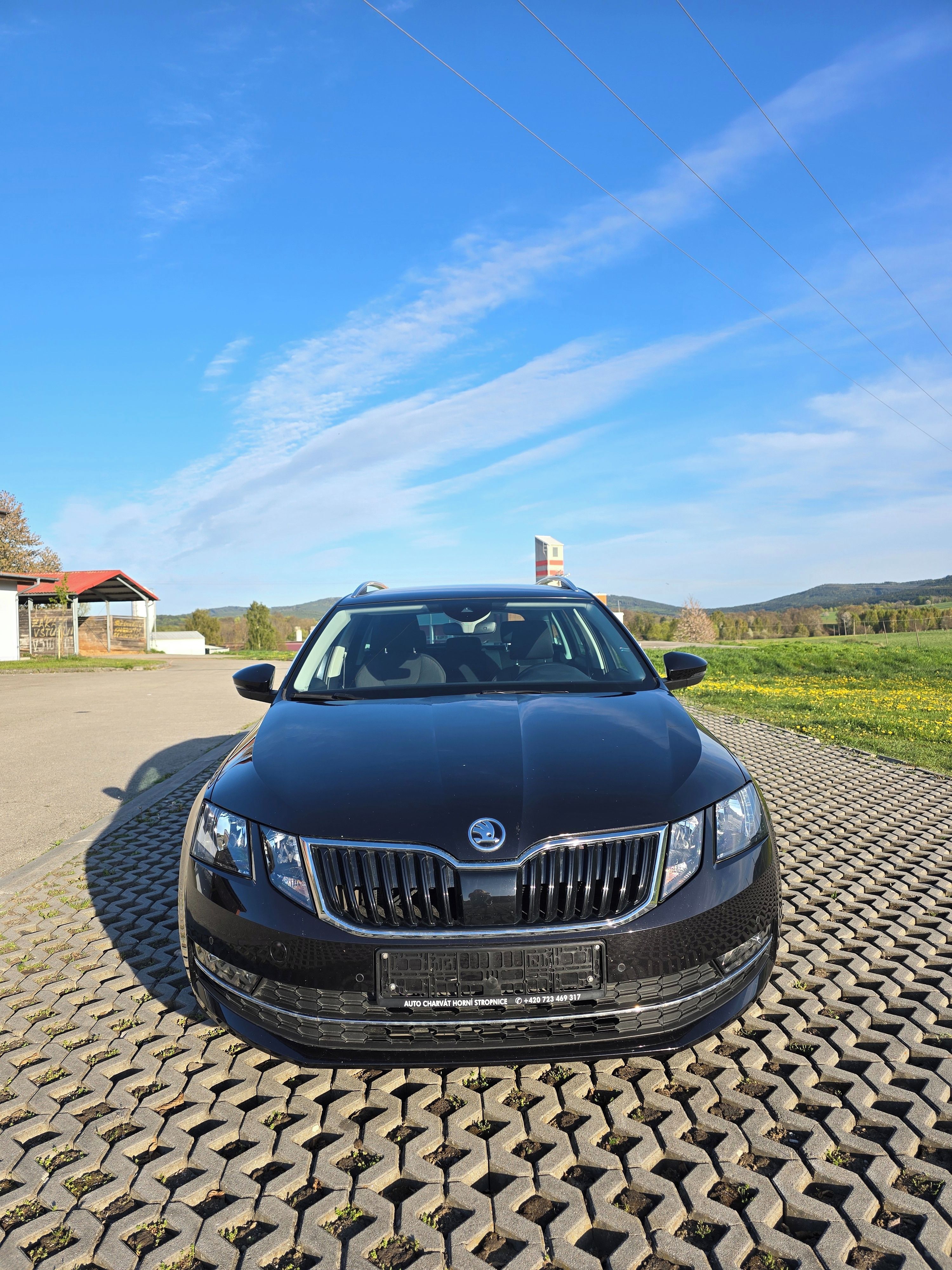 Škoda Octavia, 1.4 TSI Combi Style - fotka 2
