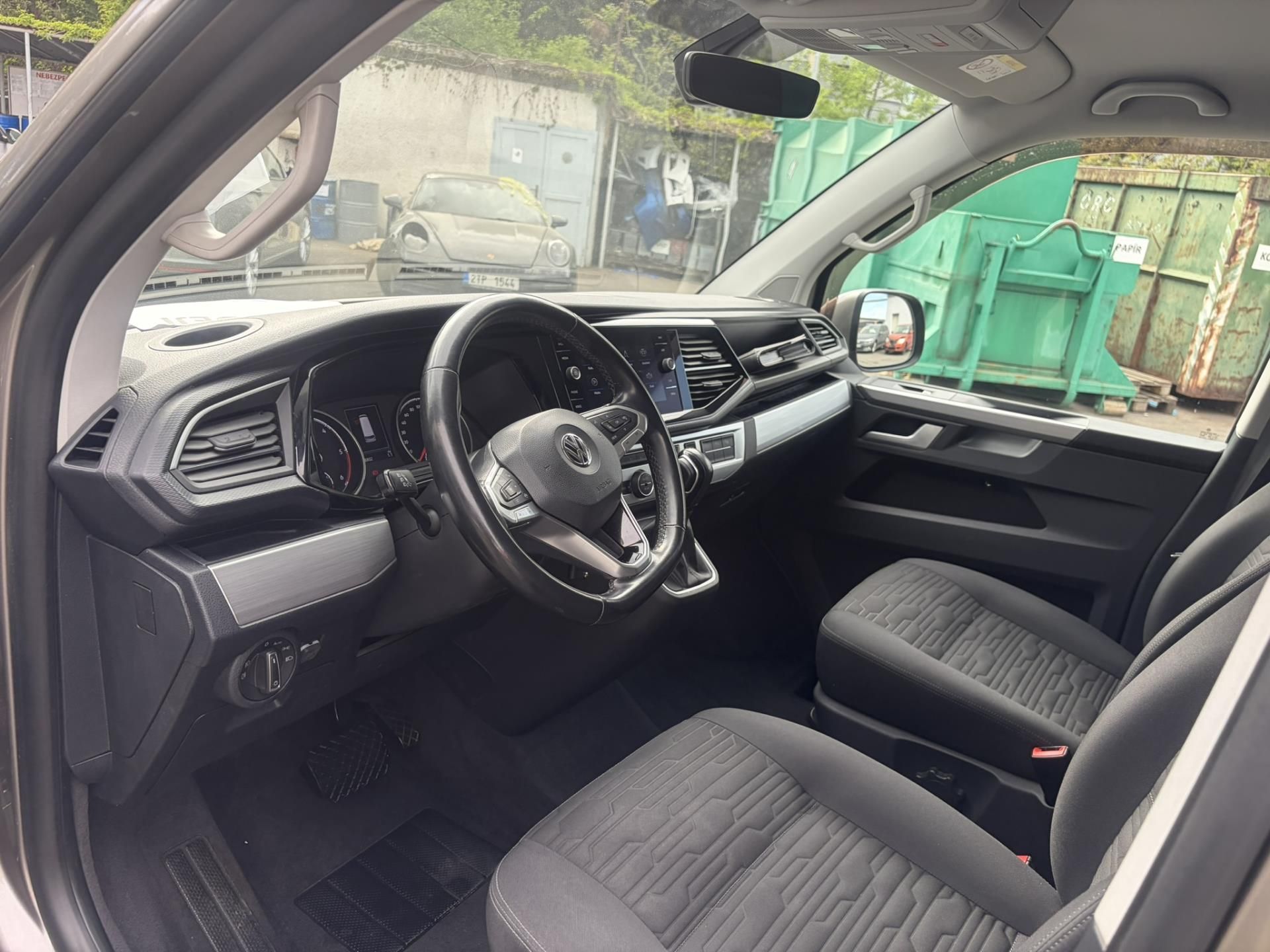 Volkswagen Multivan, 2.0TDi DSG 110kW - fotka 5